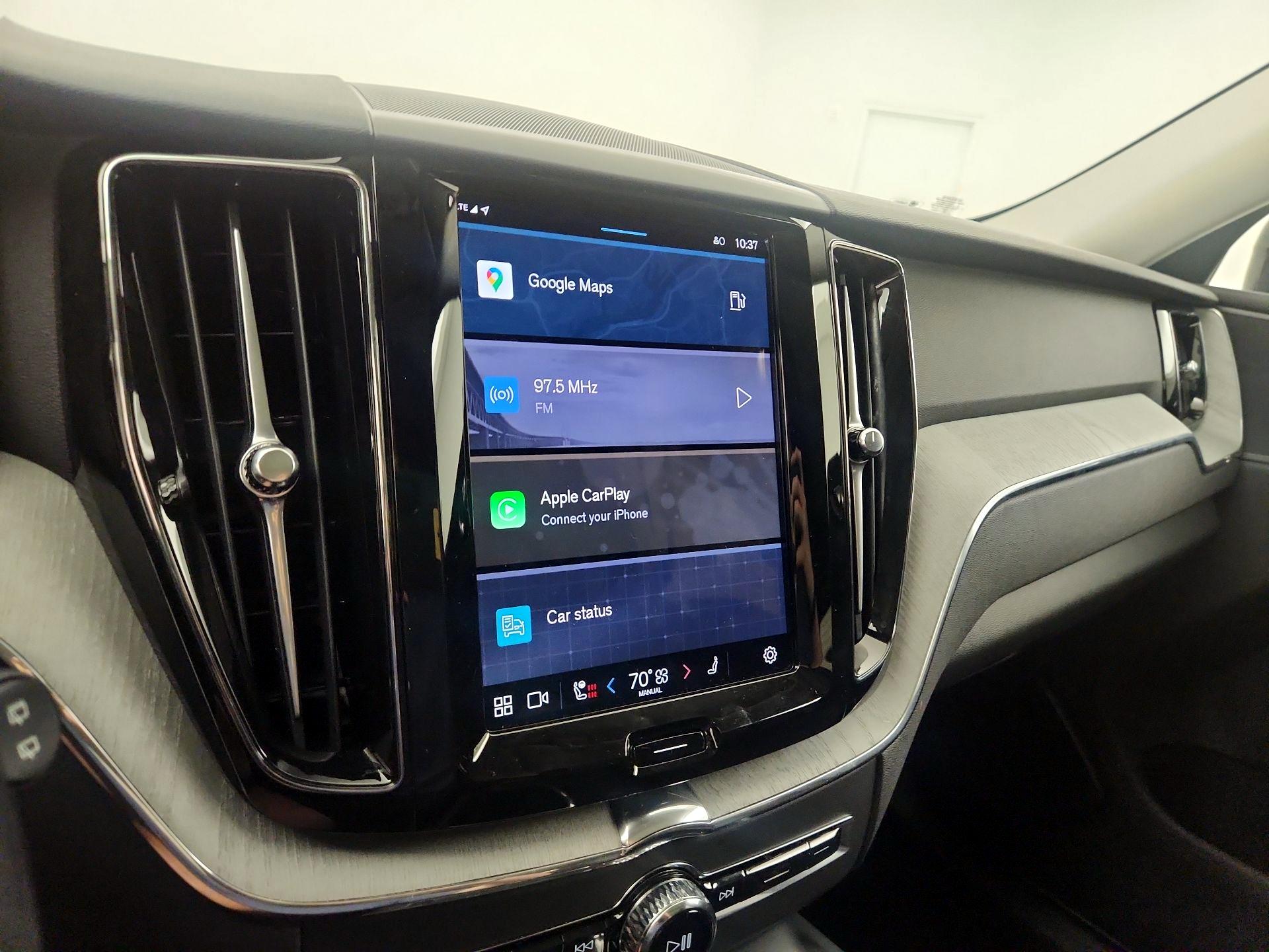 Thumbnail: 2025 Volvo XC60 - 14