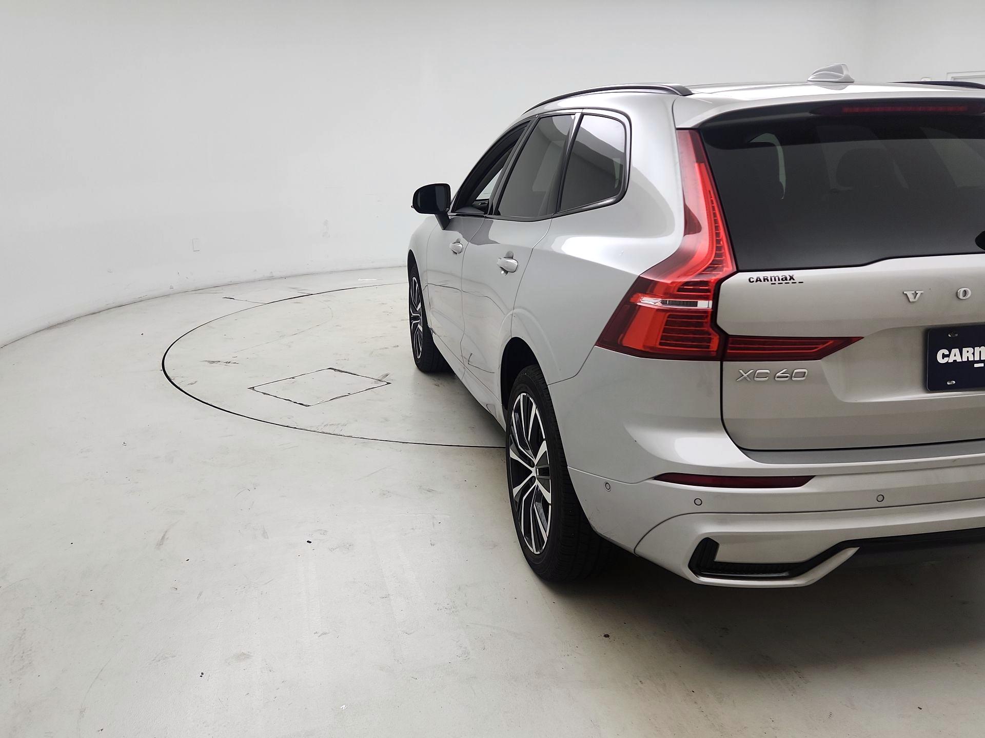 Thumbnail: 2025 Volvo XC60 - 7