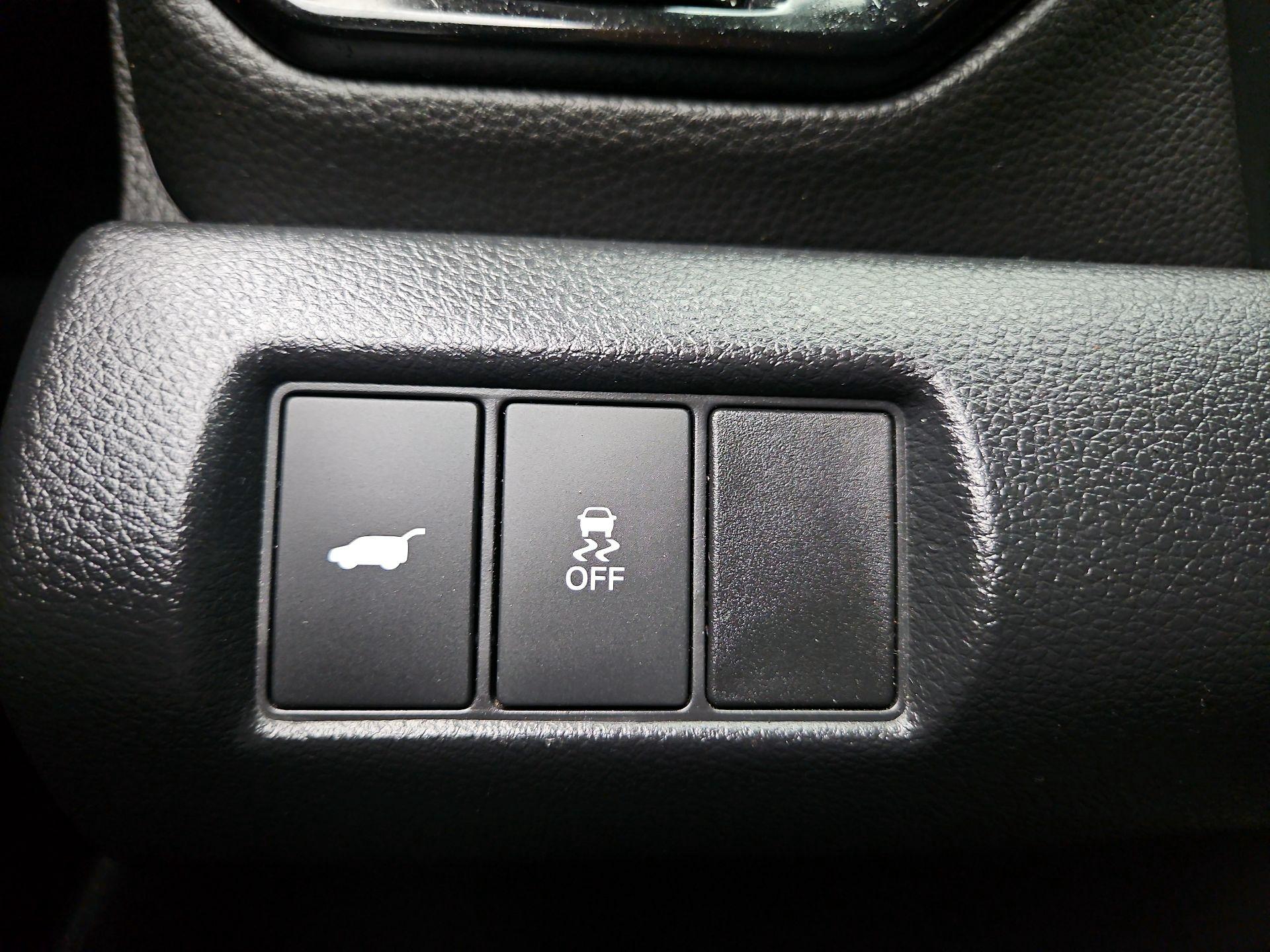 Thumbnail: 2023 Honda Pilot - 13