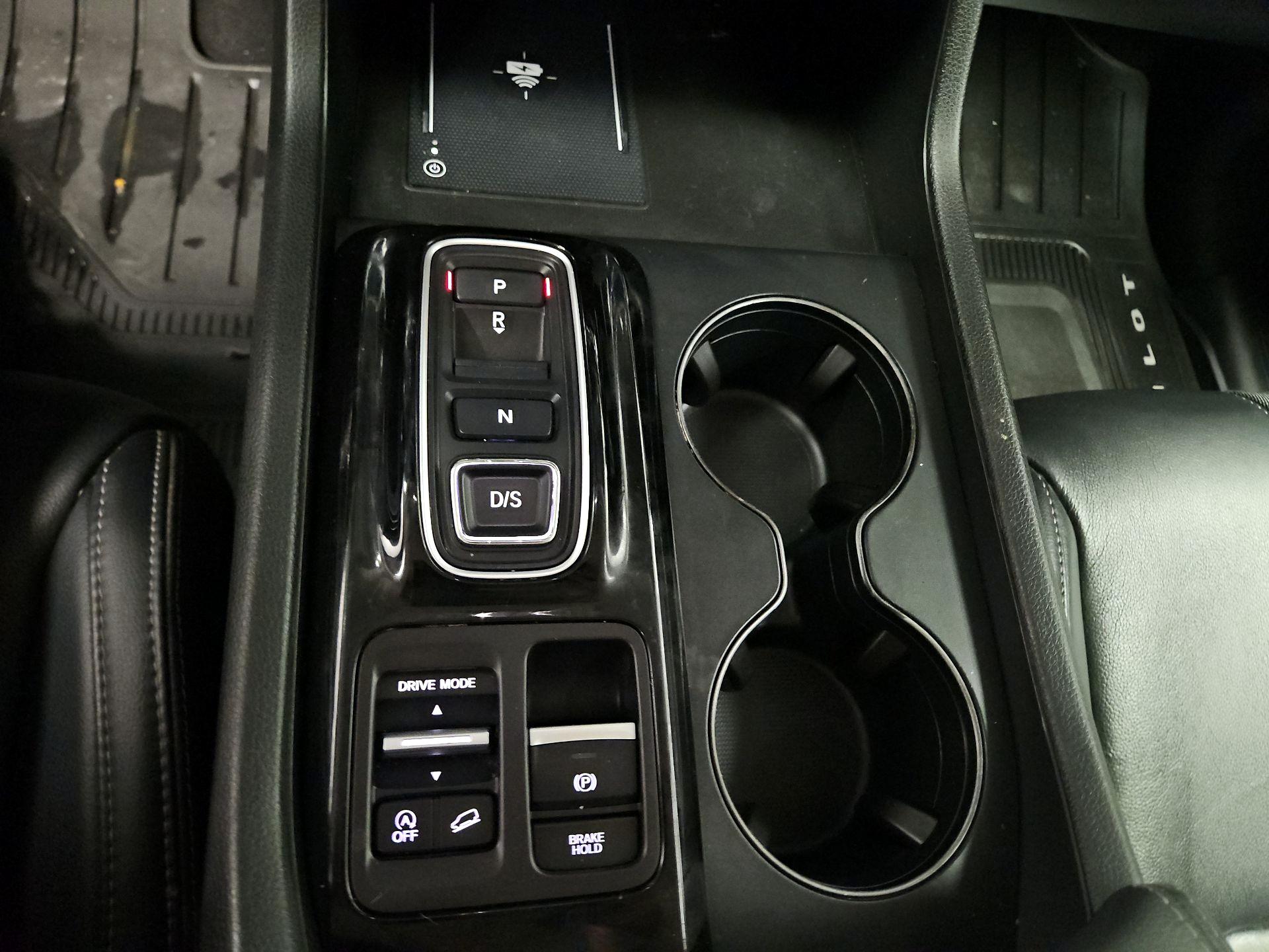 Thumbnail: 2023 Honda Pilot - 17