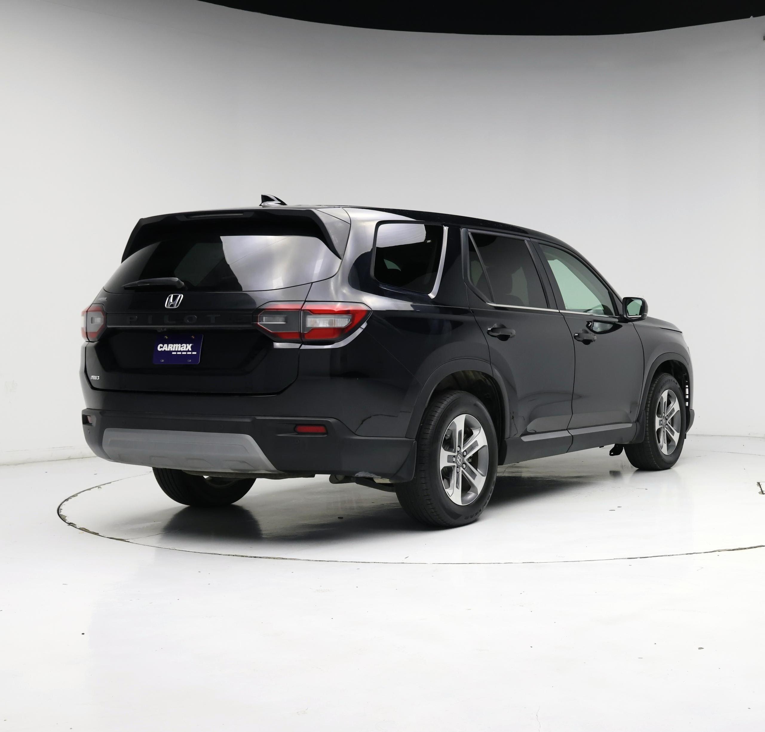 Thumbnail: 2023 Honda Pilot - 8