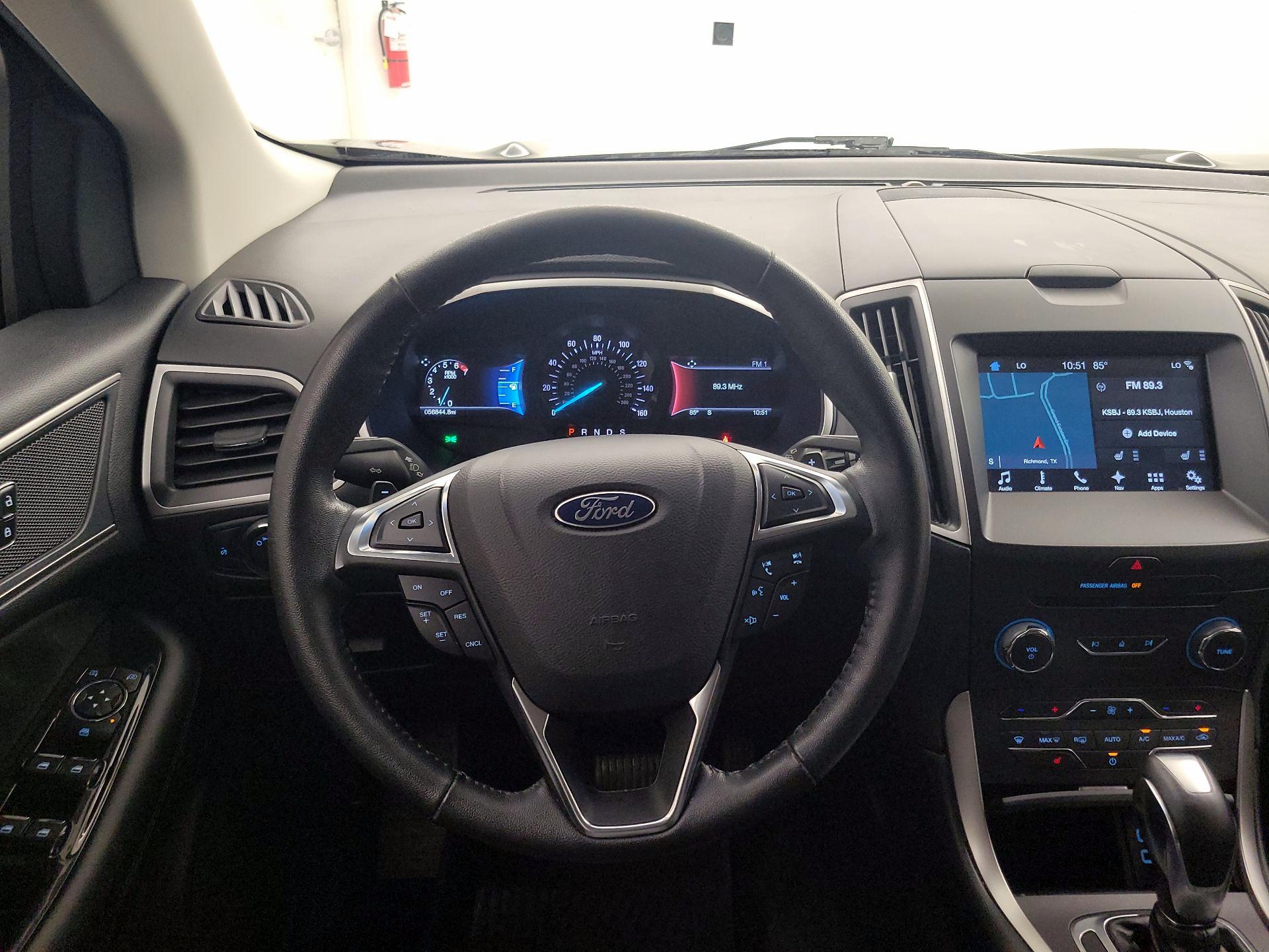 Thumbnail: 2017 Ford Edge - 10