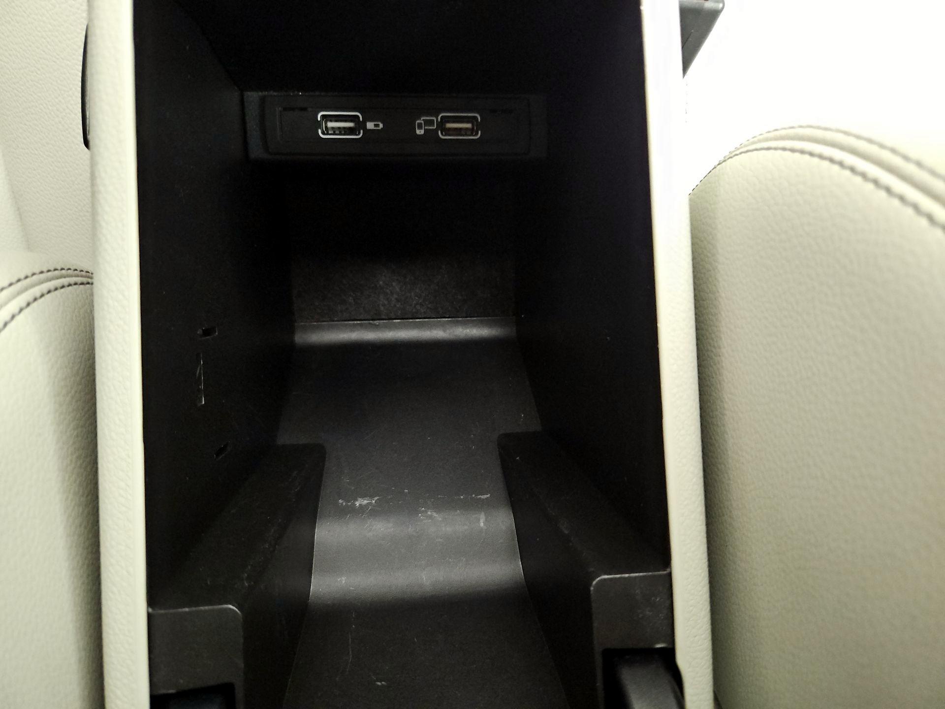 Thumbnail: 2019 Mercedes-Benz CLA - 19