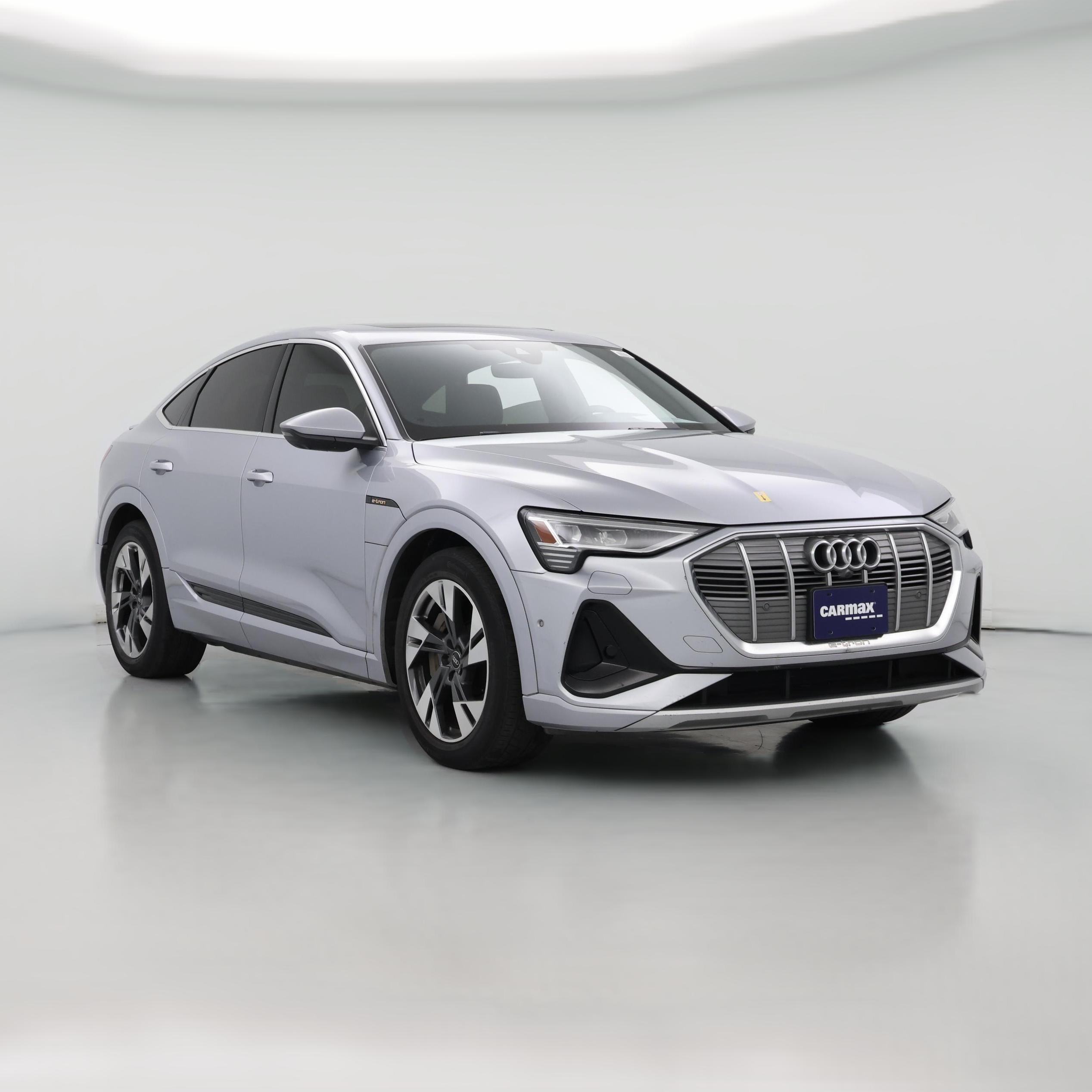 Thumbnail: 2023 Audi e-tron S - 1
