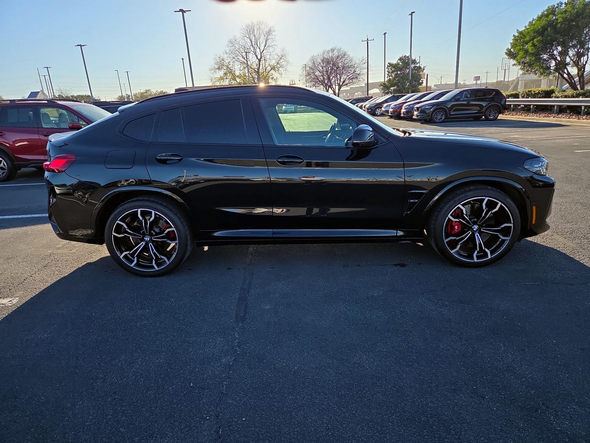 Thumbnail: 2025 BMW X4 - 4