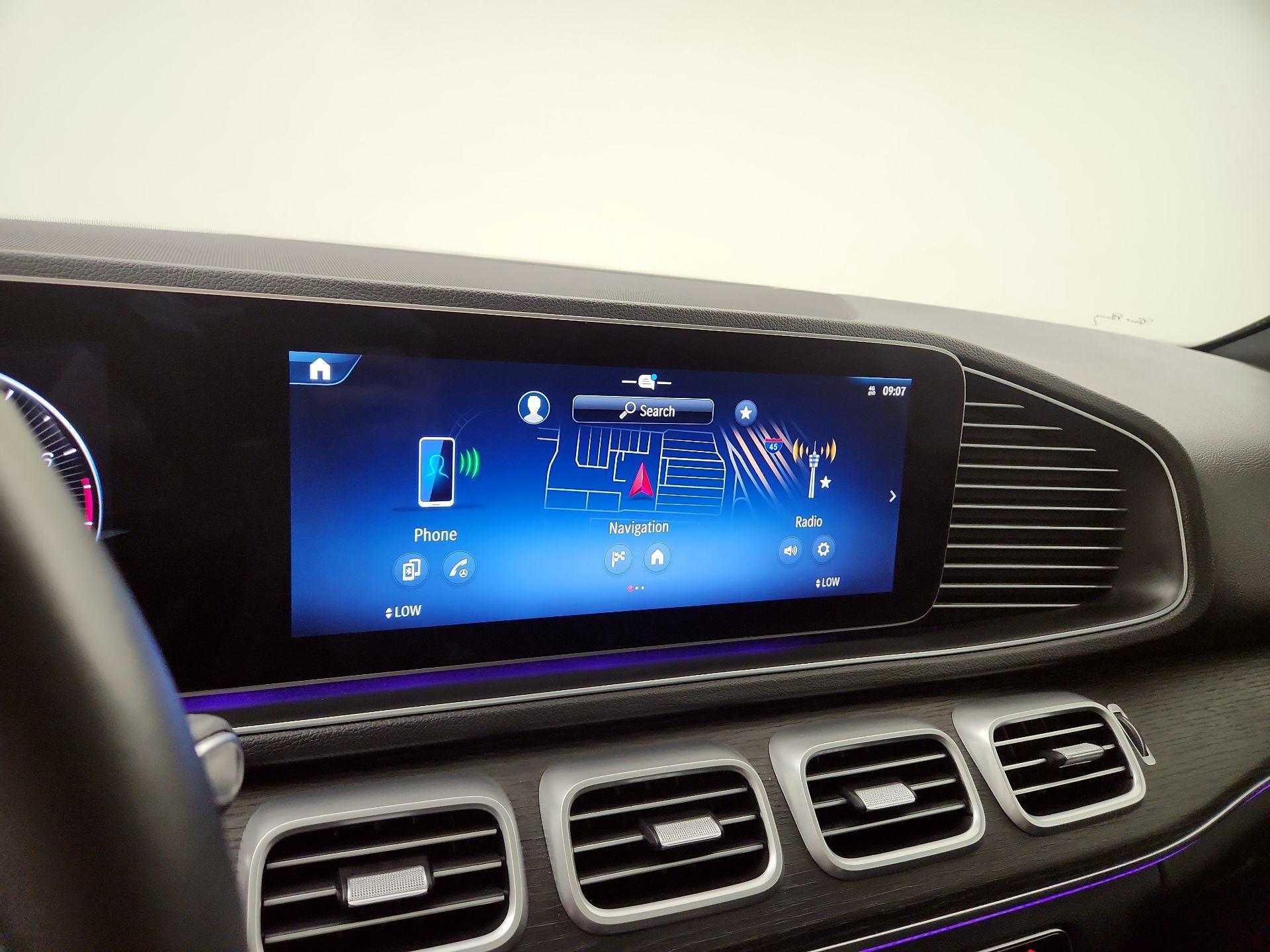 Thumbnail: 2025 Mercedes-Benz GLE - 16