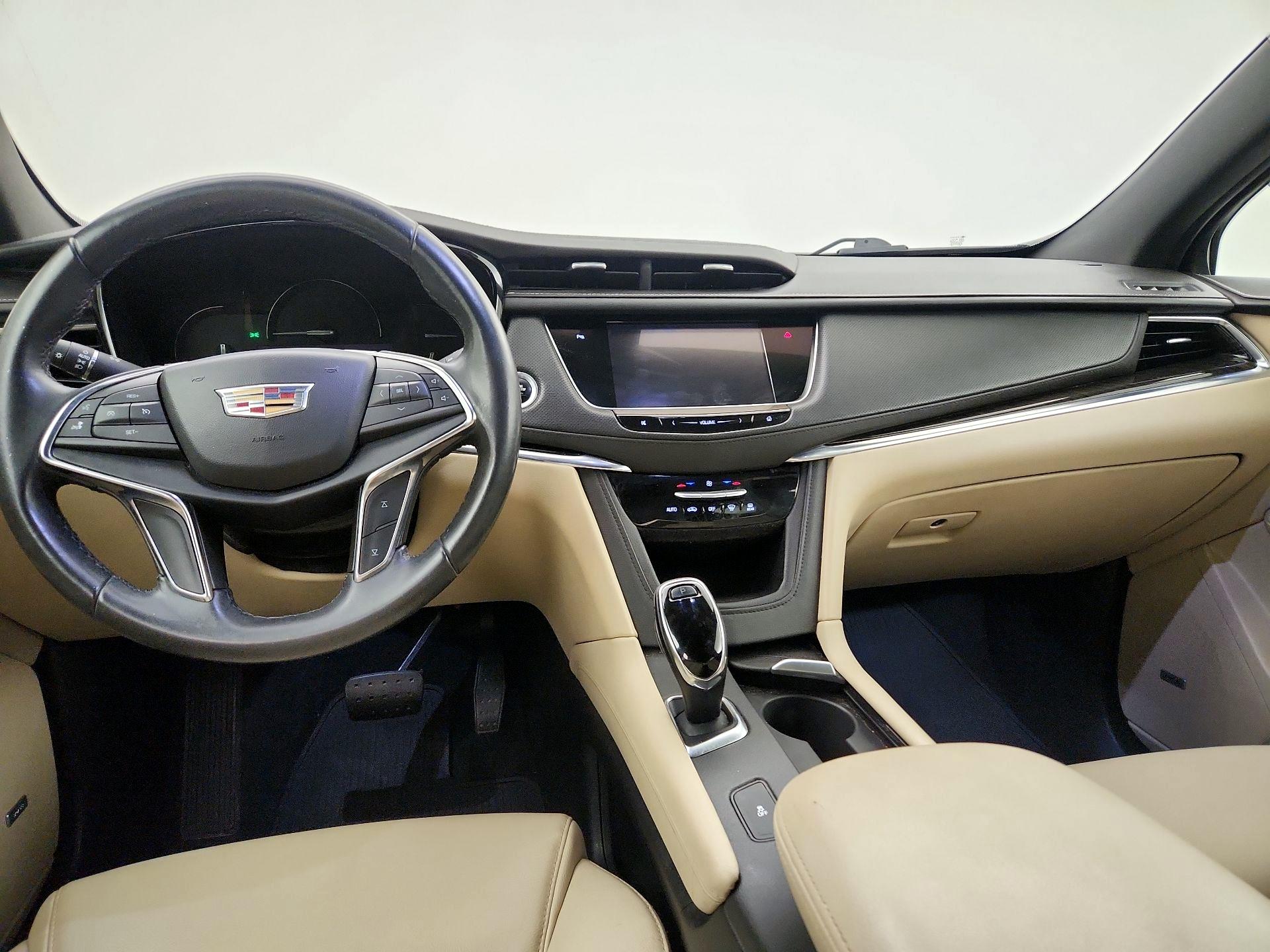 Thumbnail: 2018 Cadillac XT5 - 9