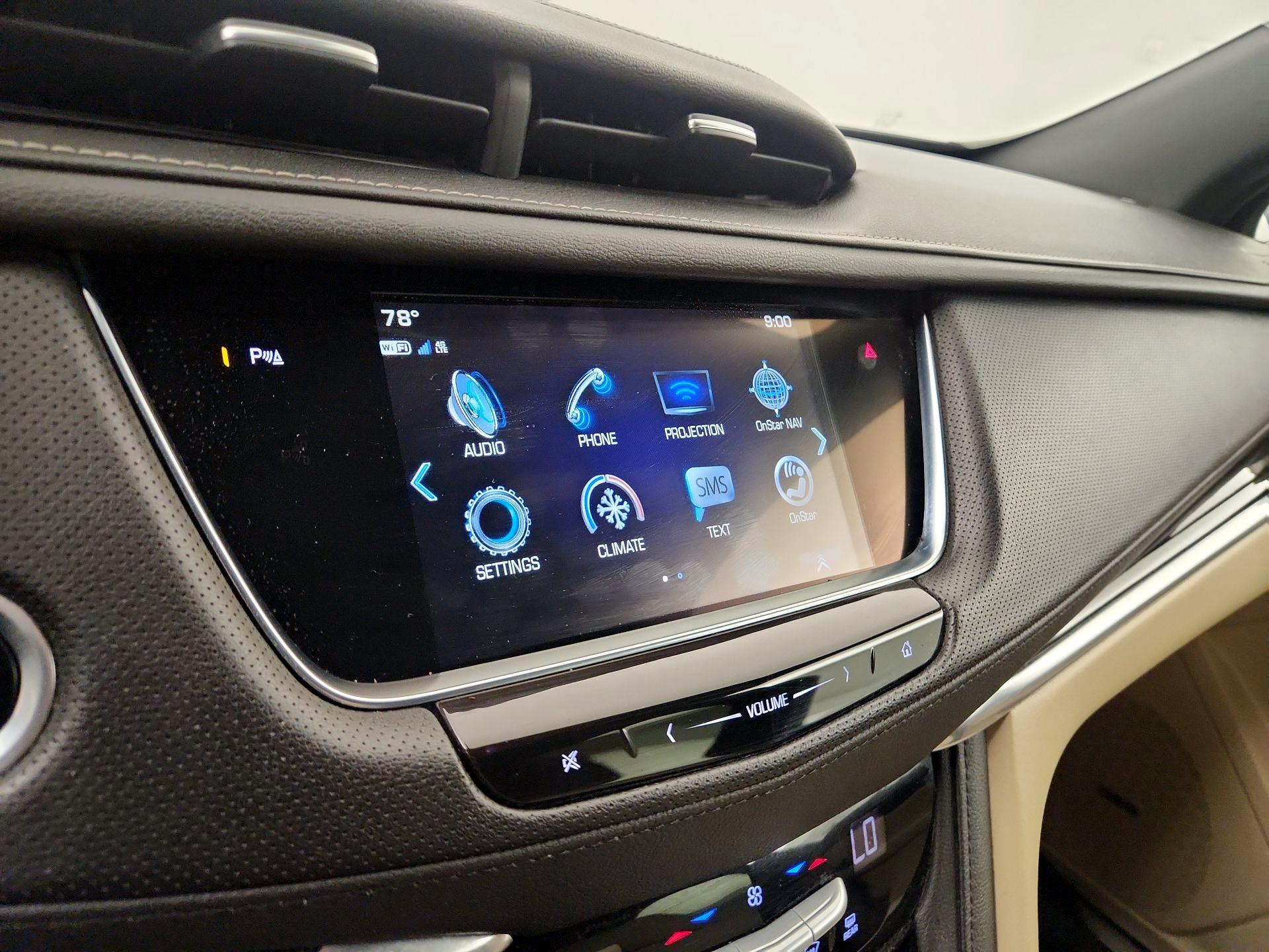 Thumbnail: 2018 Cadillac XT5 - 15