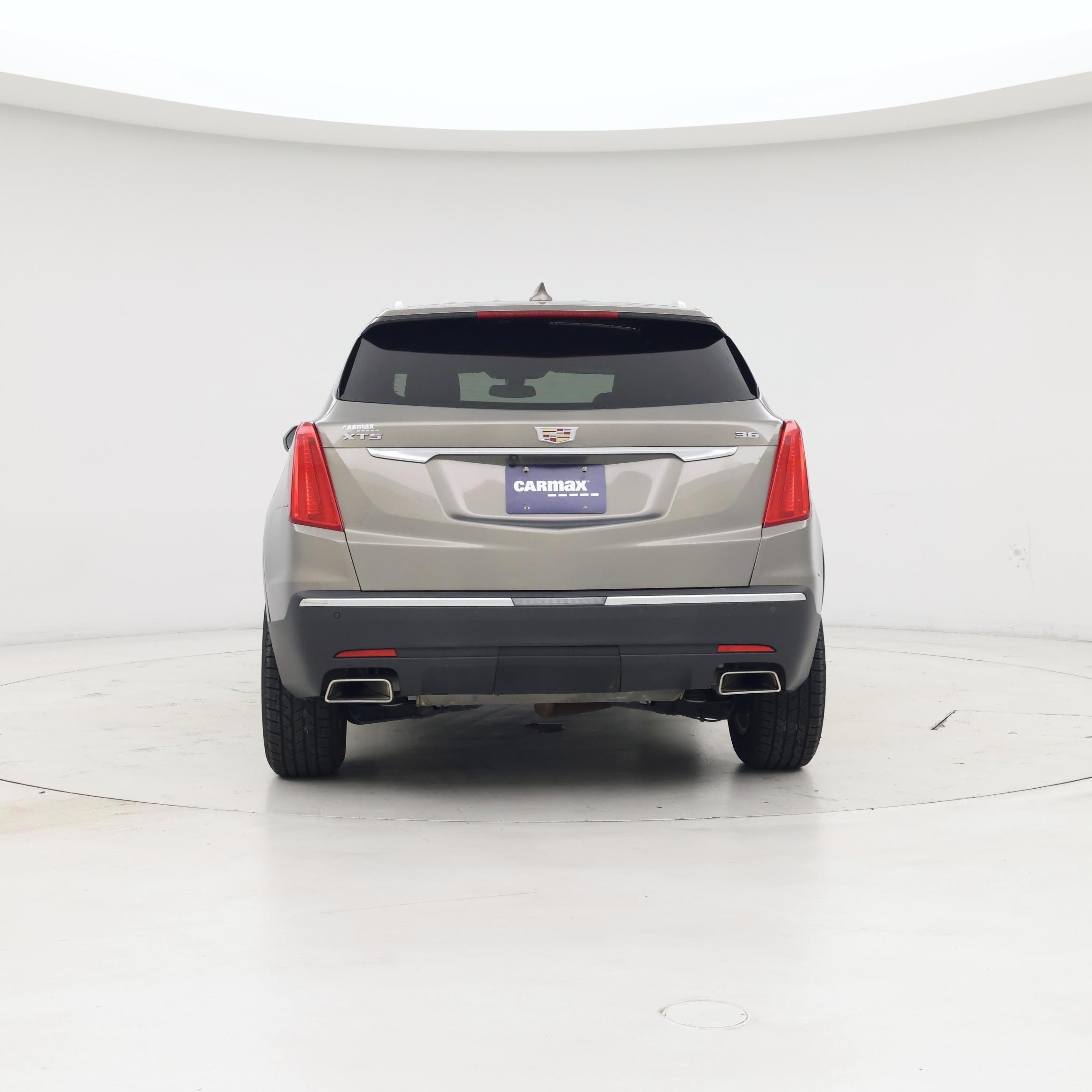 Thumbnail: 2018 Cadillac XT5 - 6