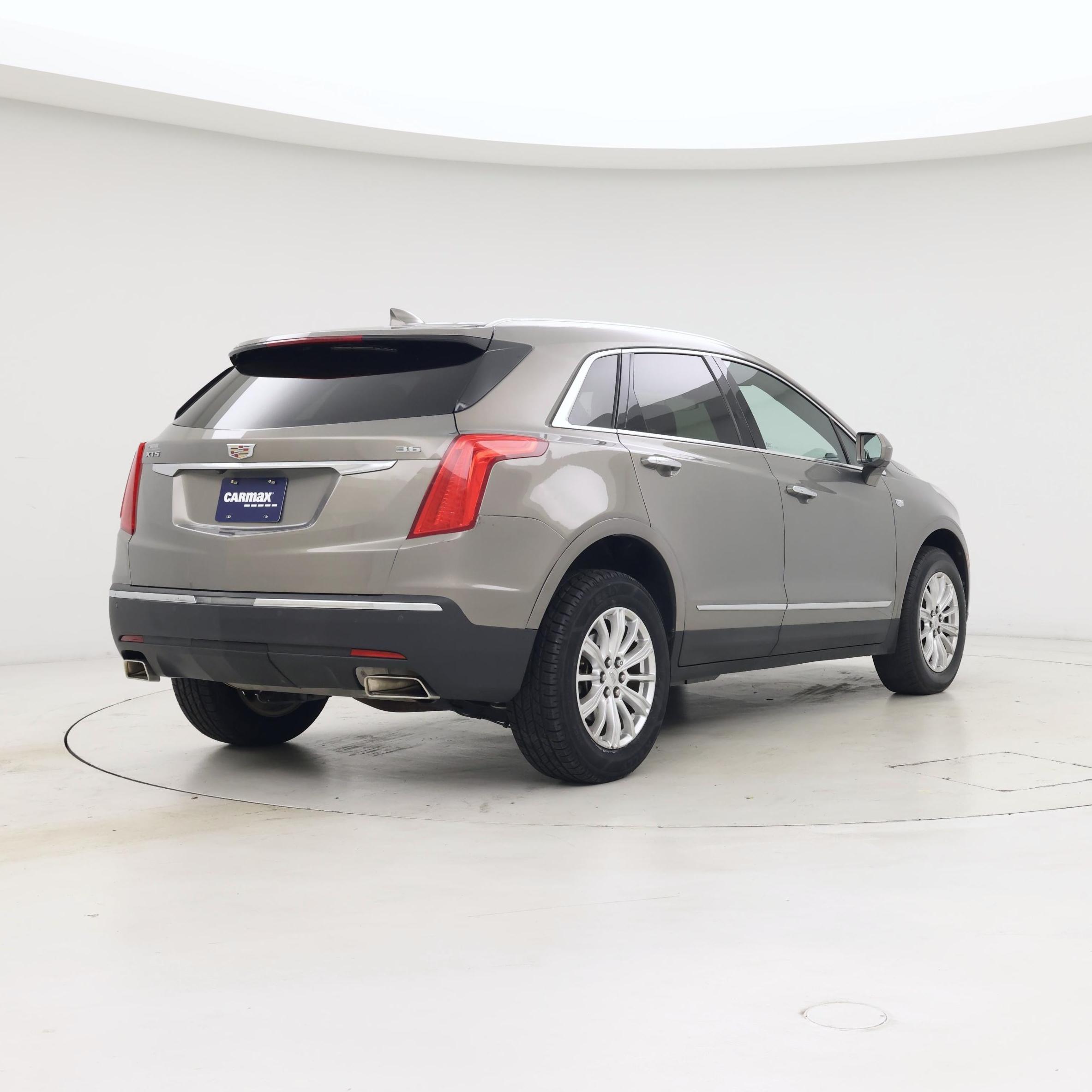 Thumbnail: 2018 Cadillac XT5 - 8