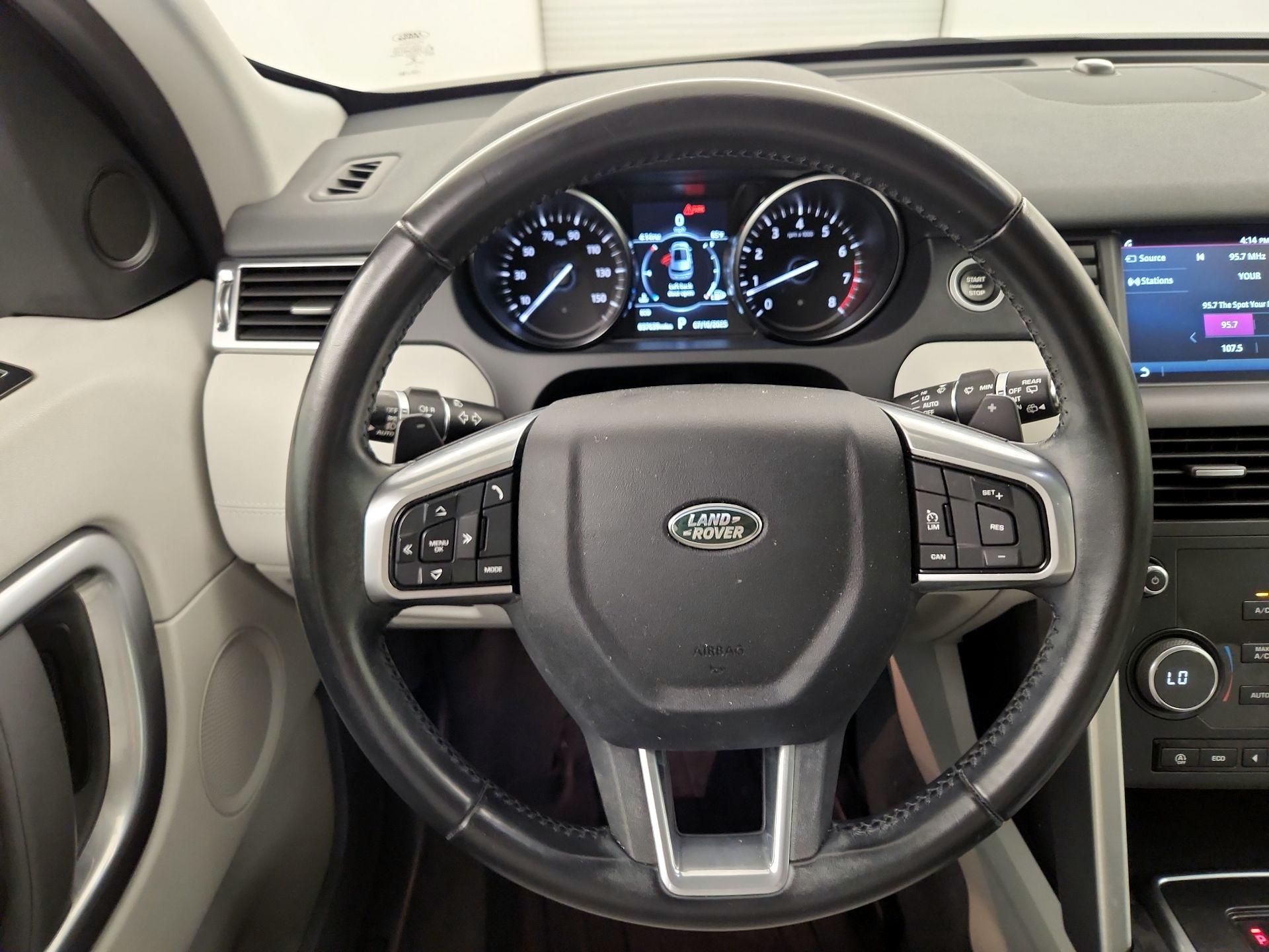 Thumbnail: 2018 Land Rover Discovery Sport - 10
