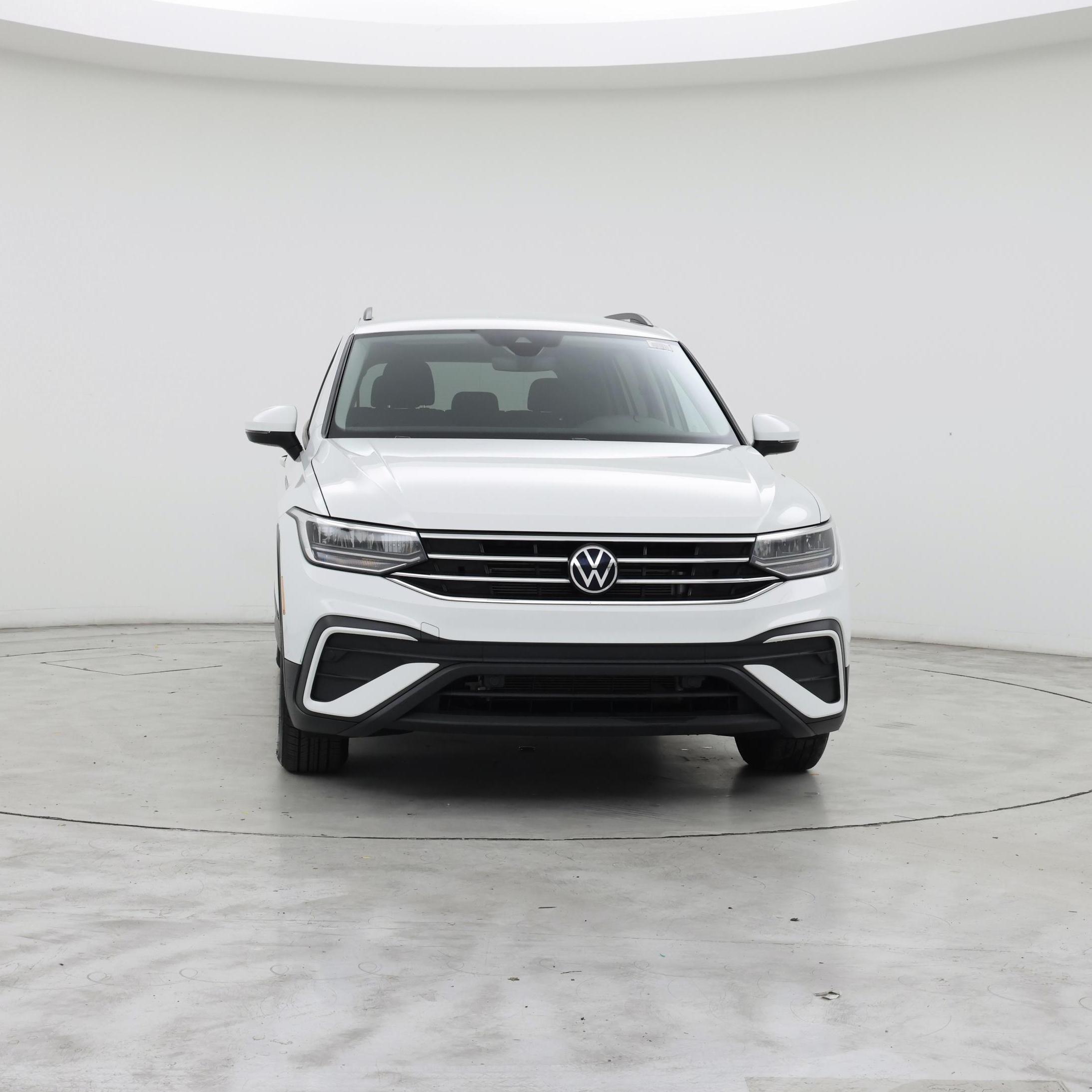 Thumbnail: 2023 Volkswagen Tiguan - 5