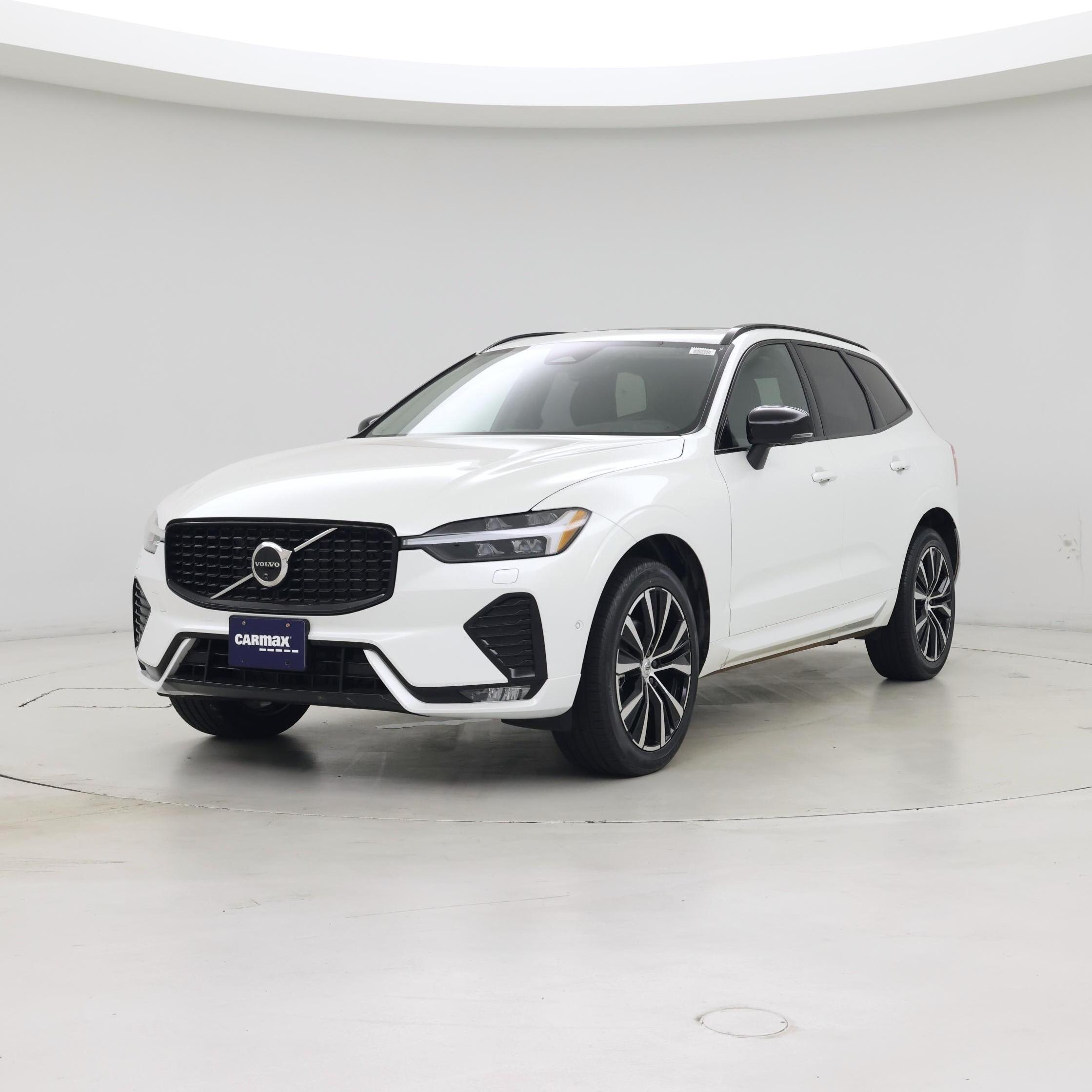 Thumbnail: 2025 Volvo XC60 - 4