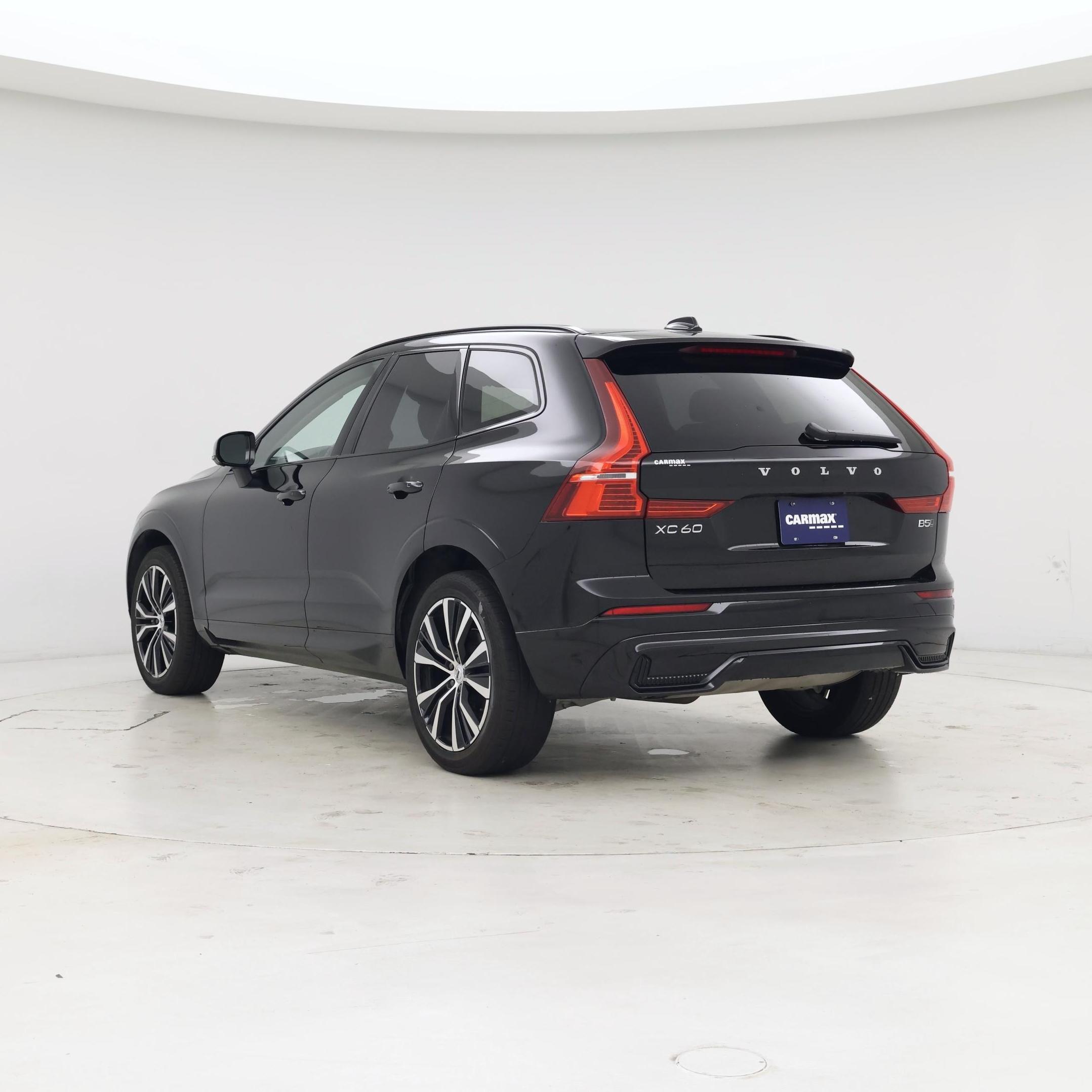 Thumbnail: 2025 Volvo XC60 - 2