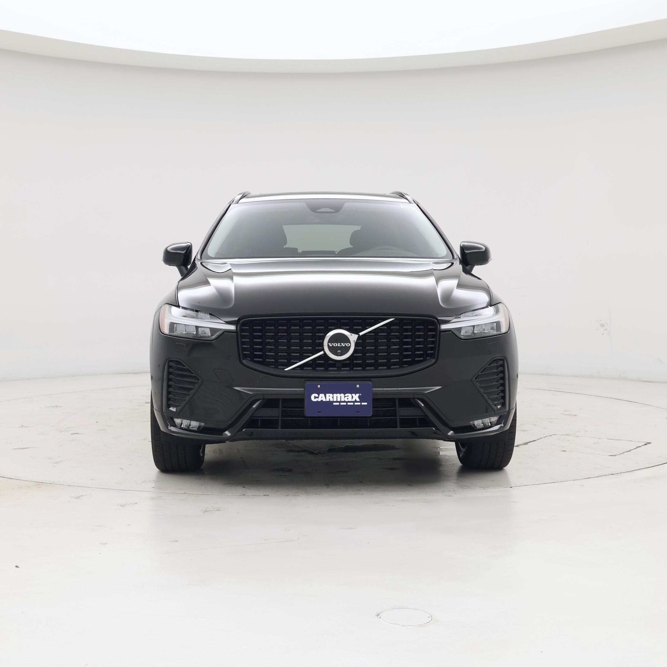 Thumbnail: 2025 Volvo XC60 - 5