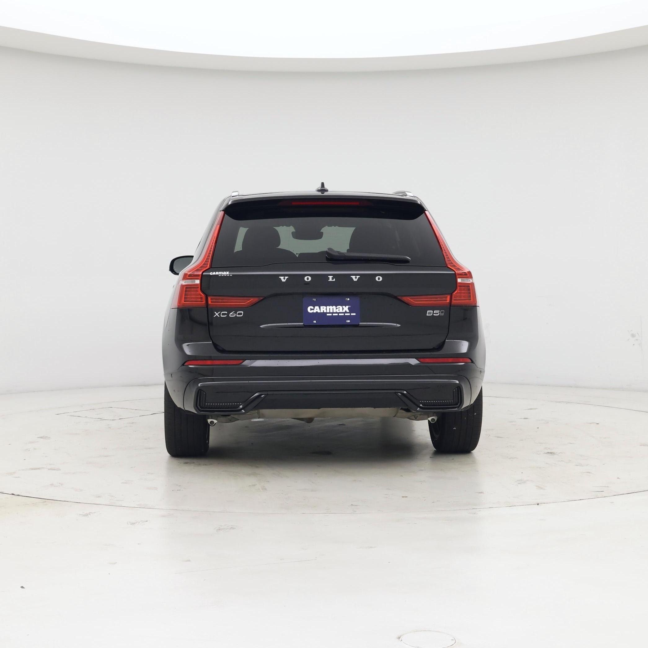Thumbnail: 2025 Volvo XC60 - 6