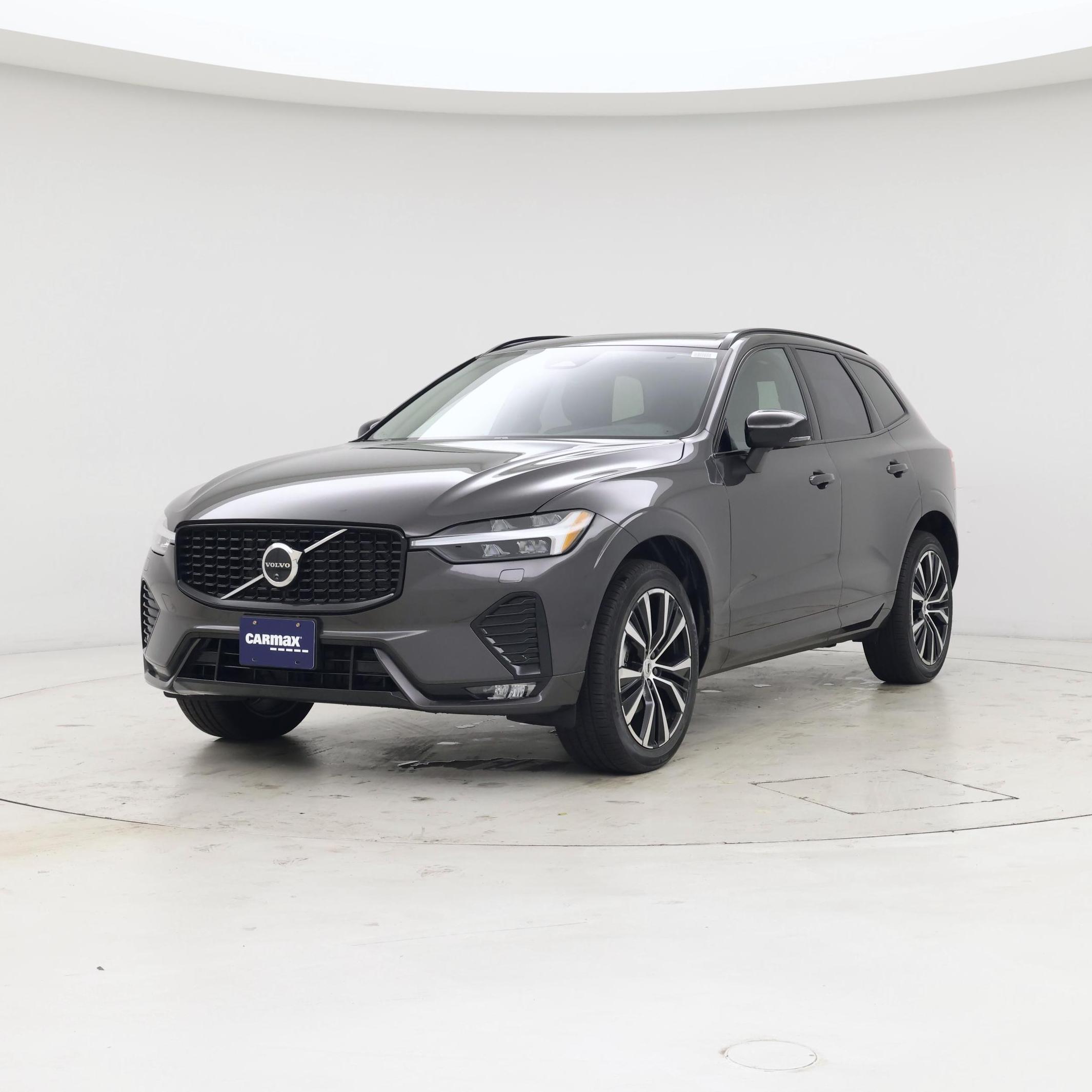 Thumbnail: 2025 Volvo XC60 - 4