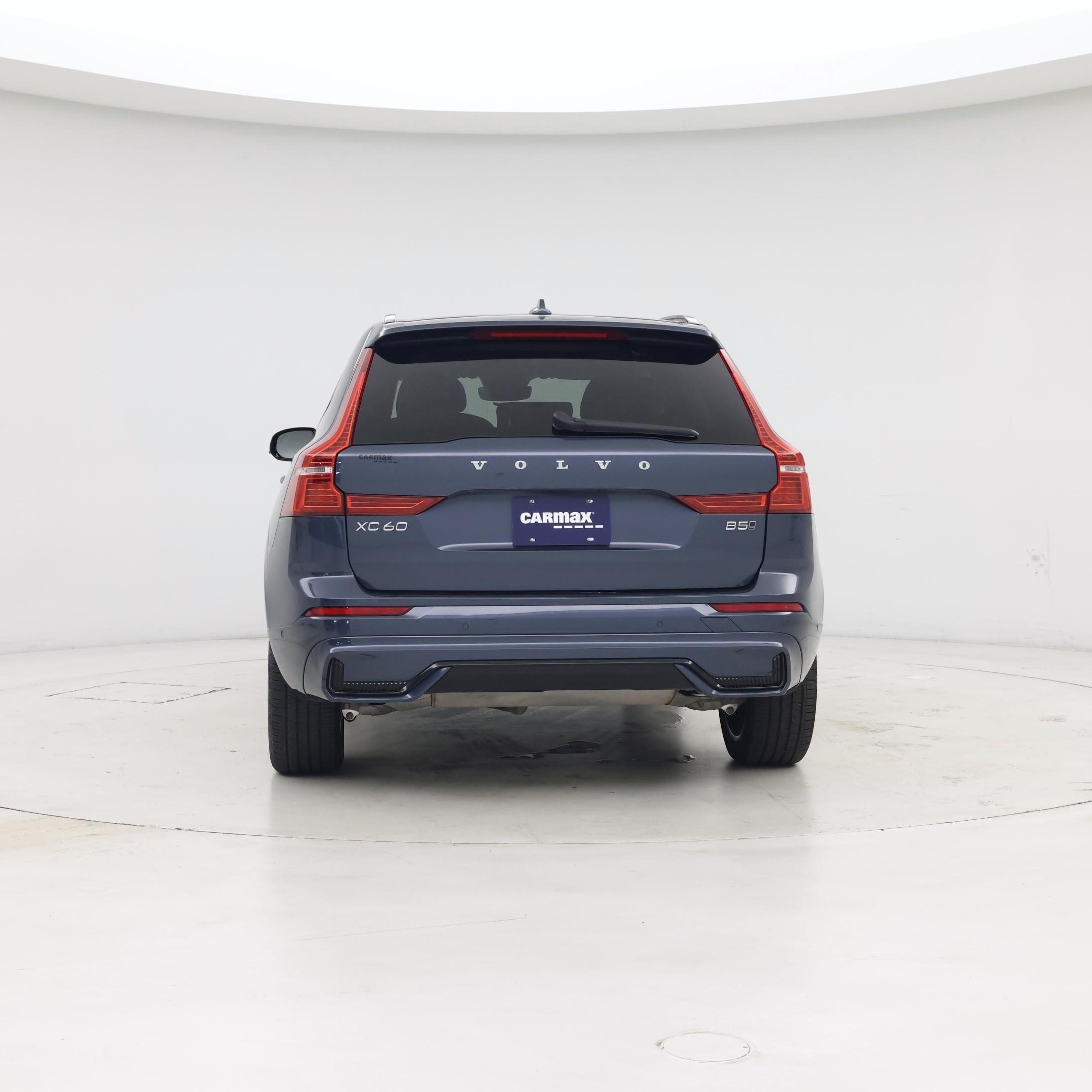Thumbnail: 2025 Volvo XC60 - 6