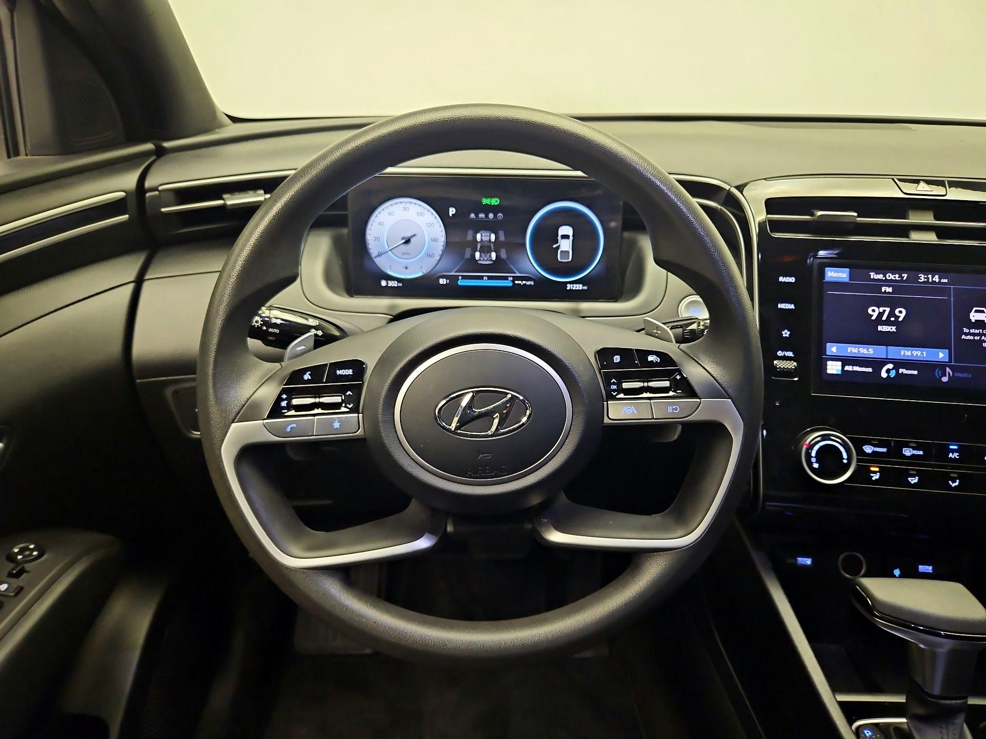 Thumbnail: 2023 Hyundai Santa Cruz - 10