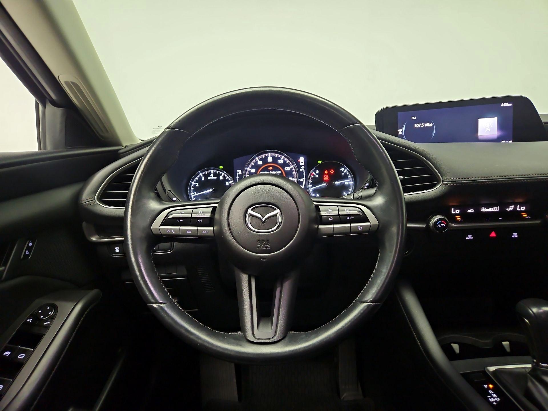 Thumbnail: 2022 Mazda Mazda3 - 10