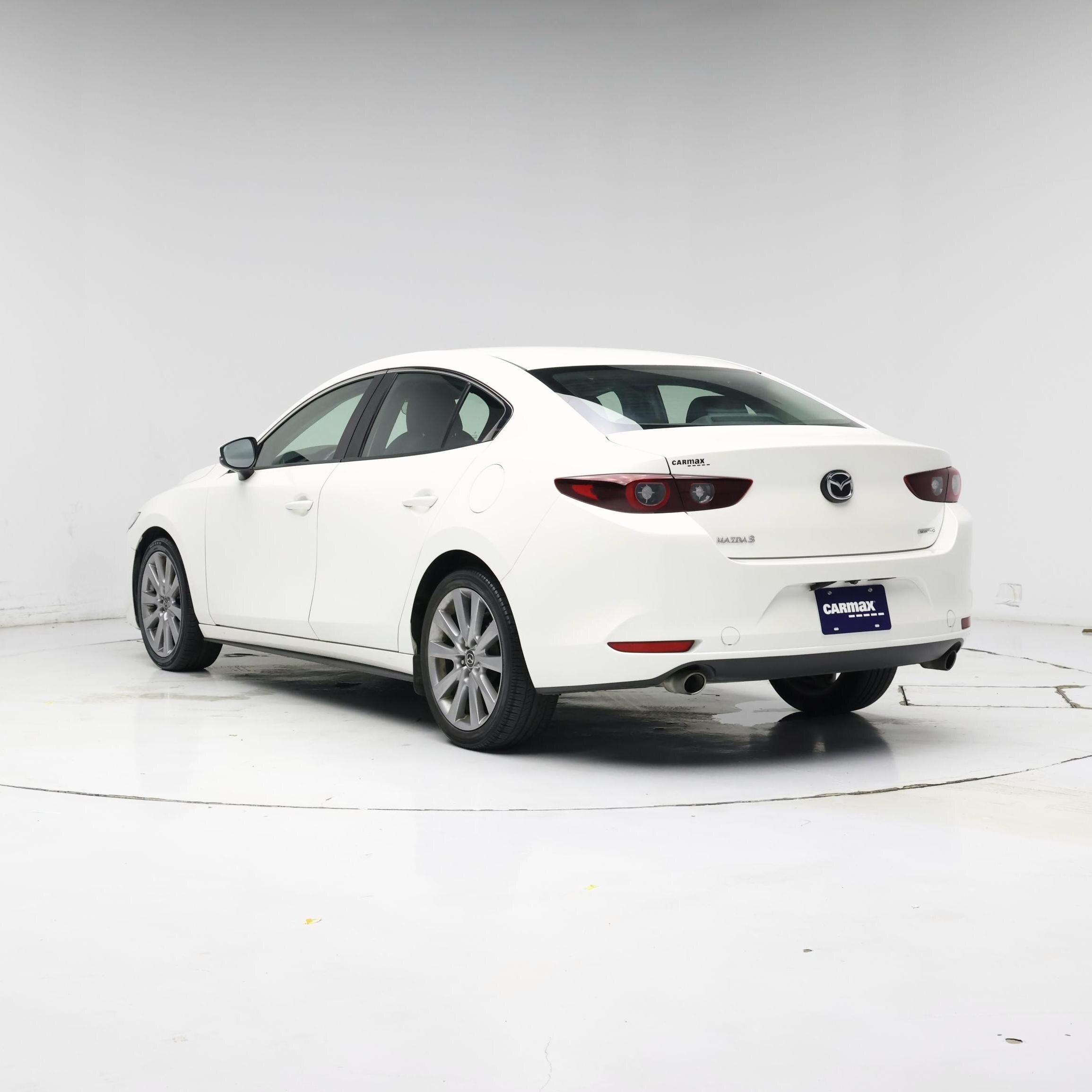 Thumbnail: 2022 Mazda Mazda3 - 2