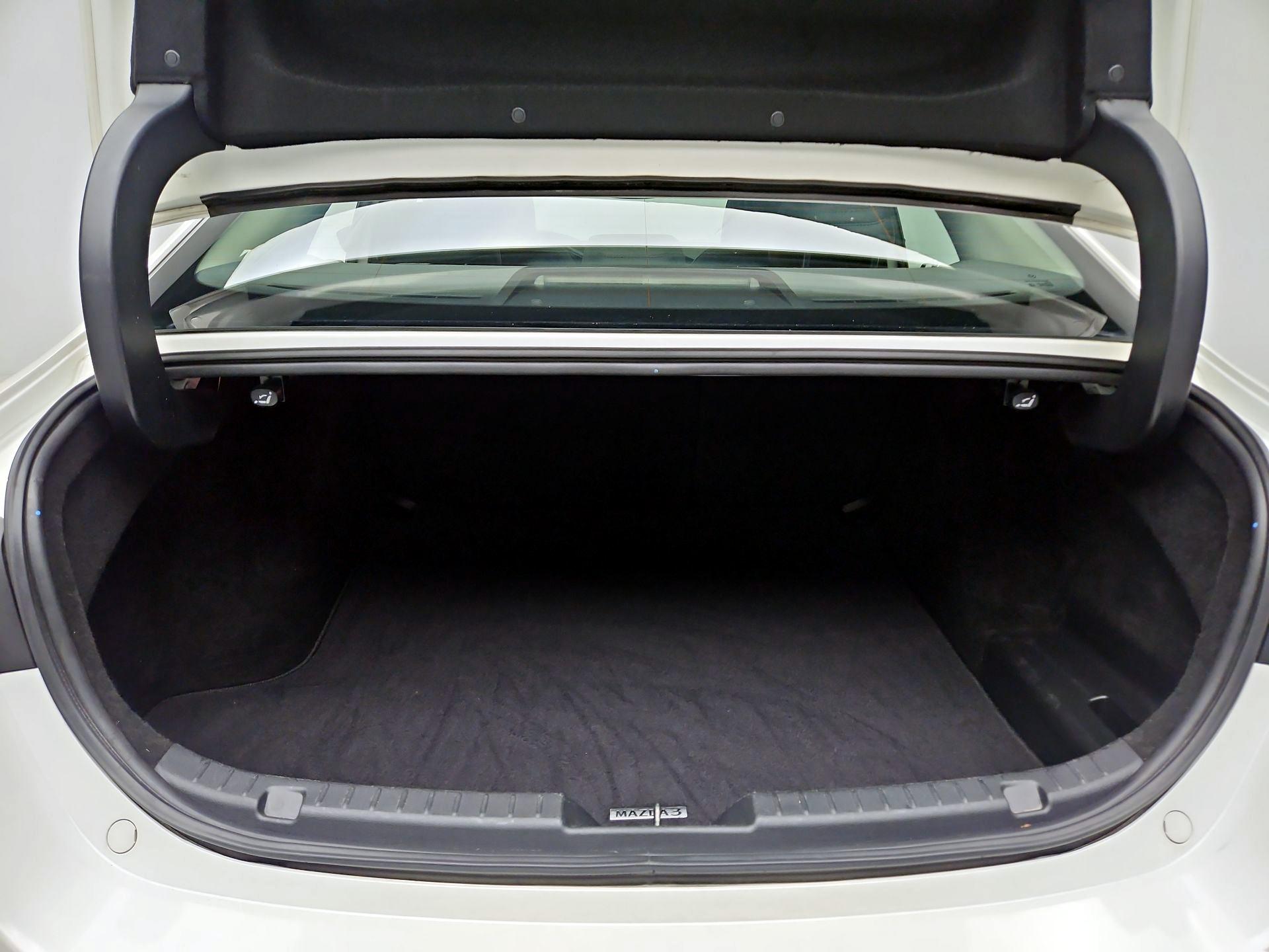 Thumbnail: 2022 Mazda Mazda3 - 20