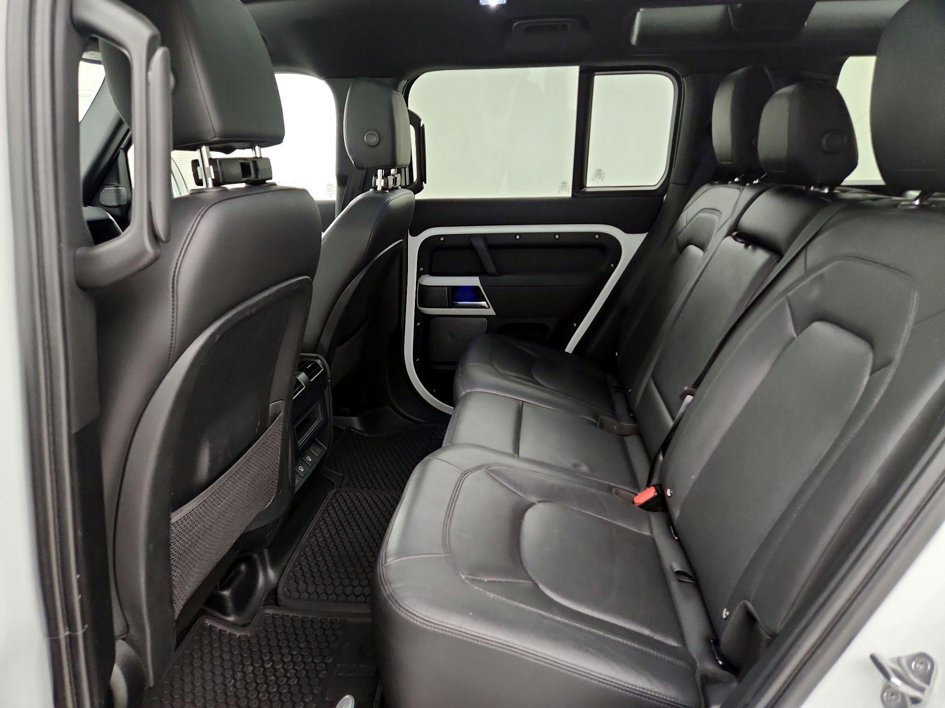 Thumbnail: 2023 Land Rover Defender - 19