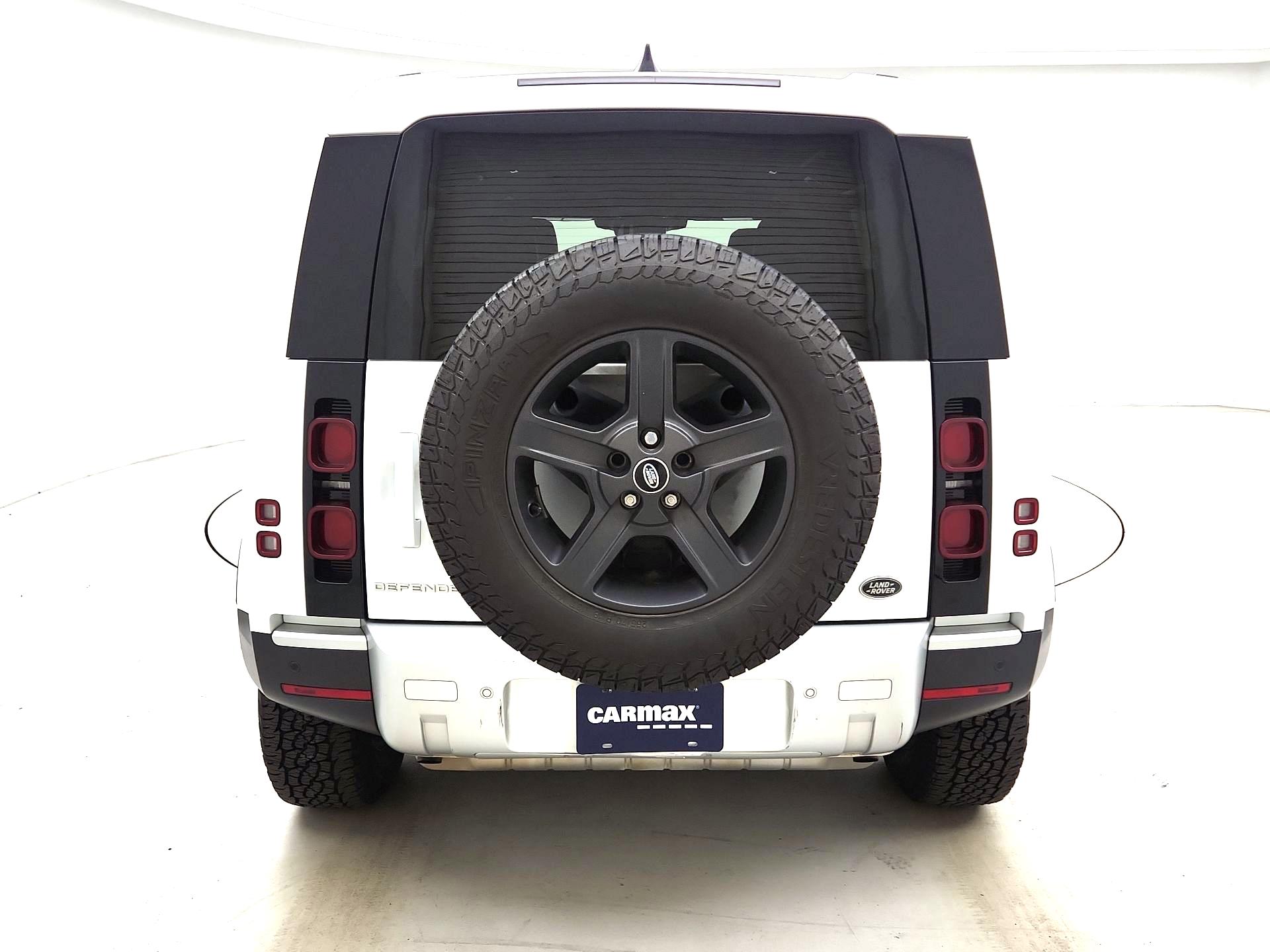 Thumbnail: 2023 Land Rover Defender - 6