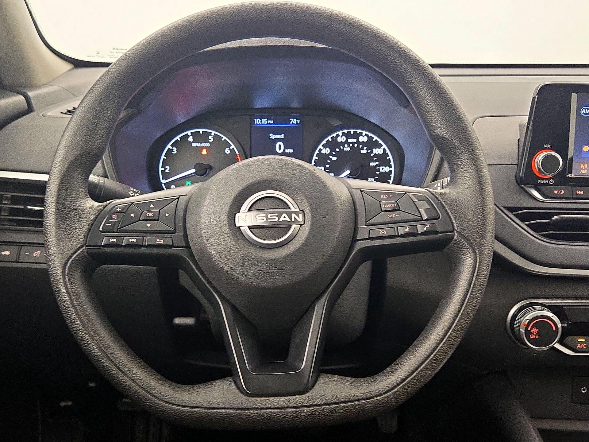 Thumbnail: 2024 Nissan Altima - 10