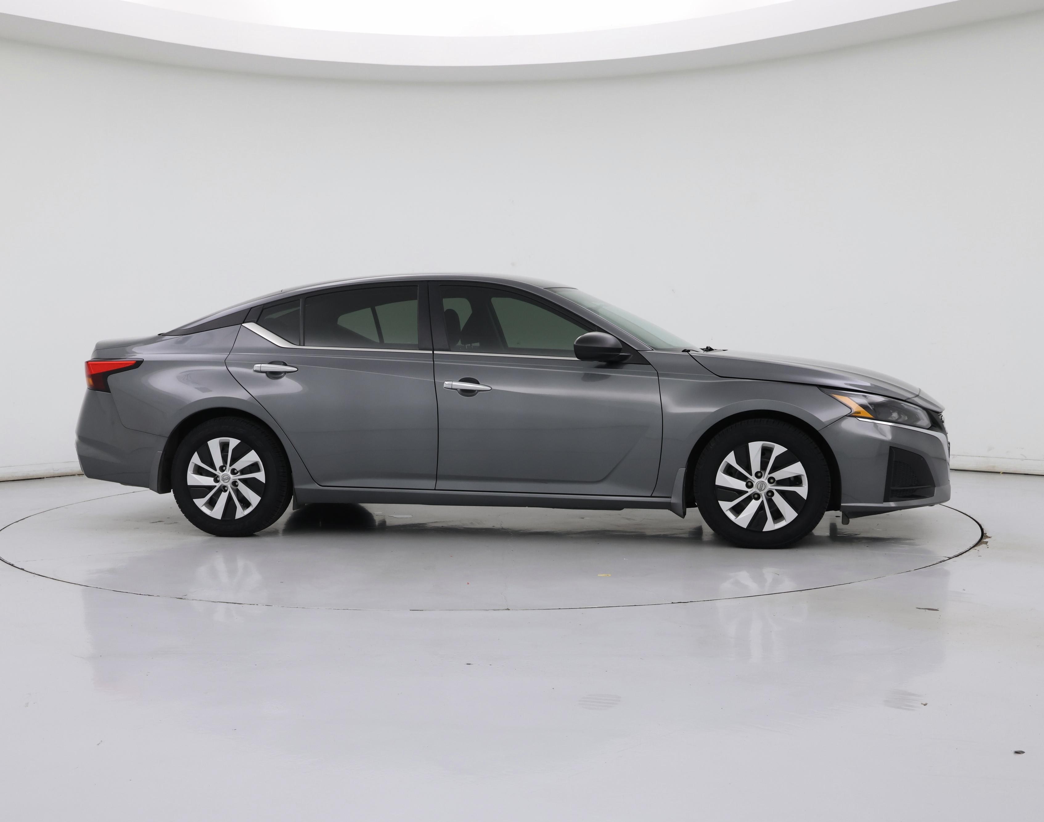 Thumbnail: 2024 Nissan Altima - 7
