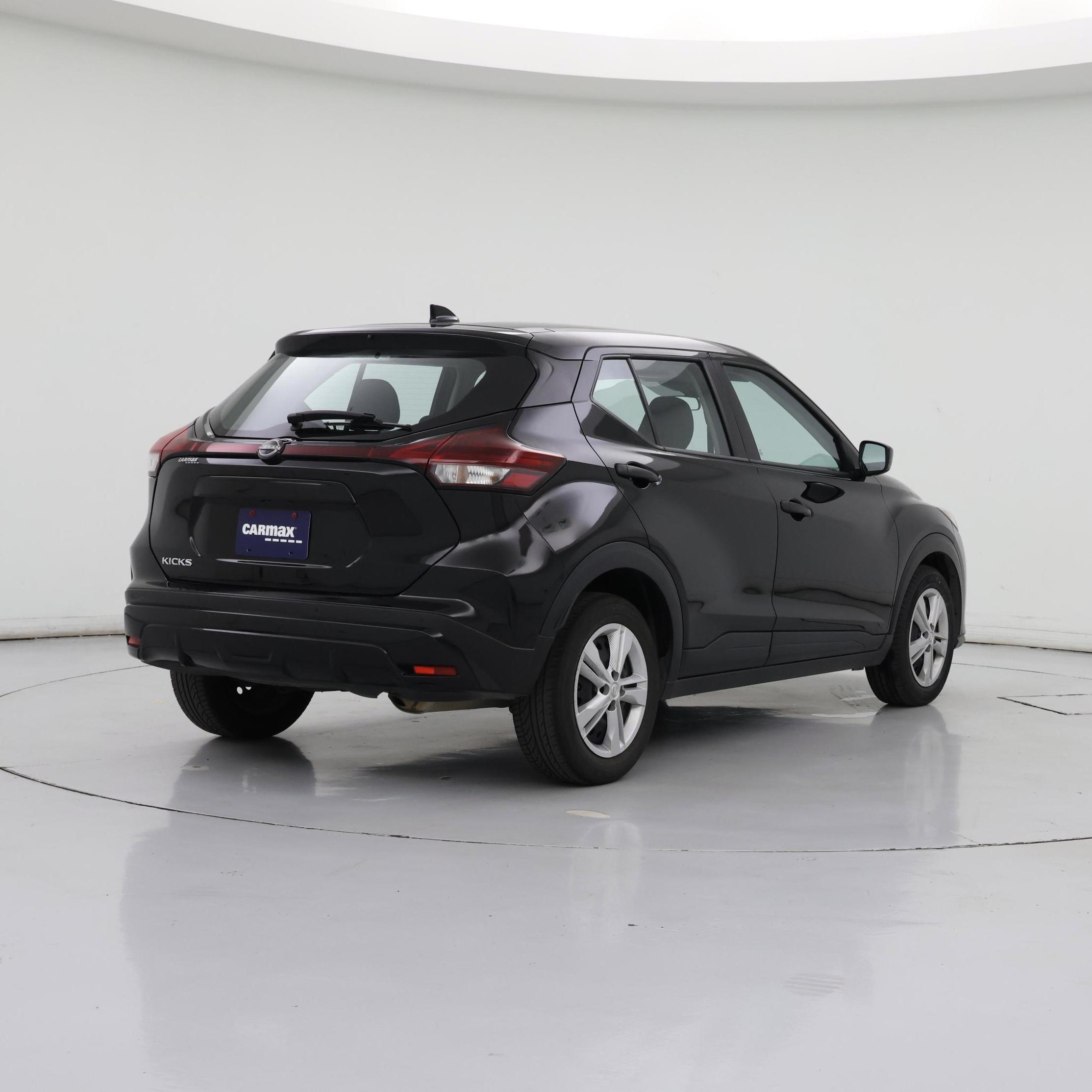 Thumbnail: 2024 Nissan Kicks - 8