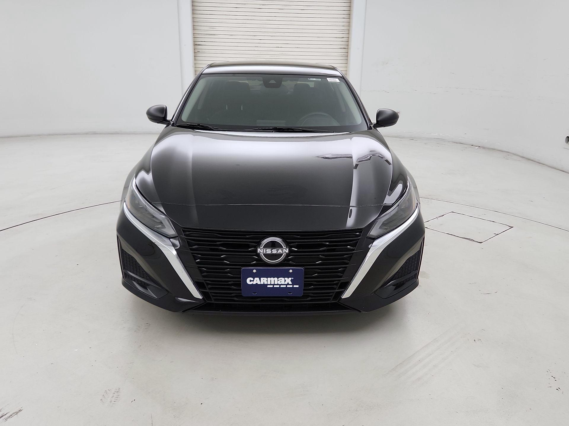 Thumbnail: 2024 Nissan Altima - 2