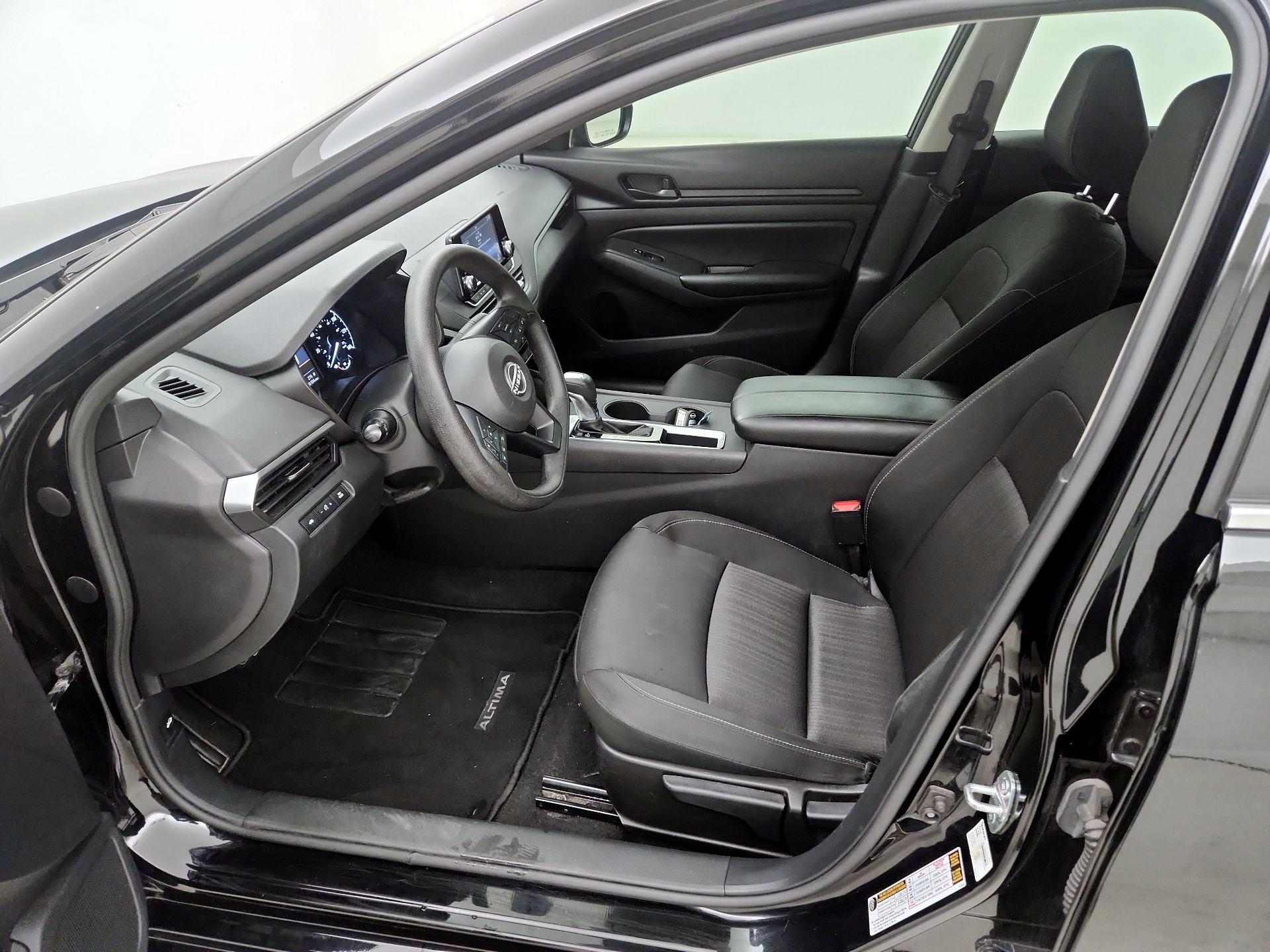 Thumbnail: 2024 Nissan Altima - 11