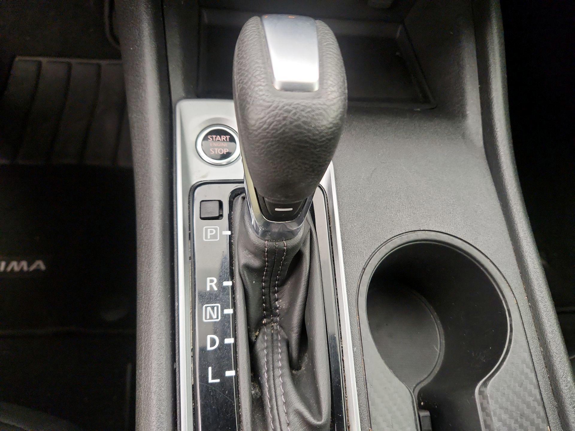 Thumbnail: 2024 Nissan Altima - 17