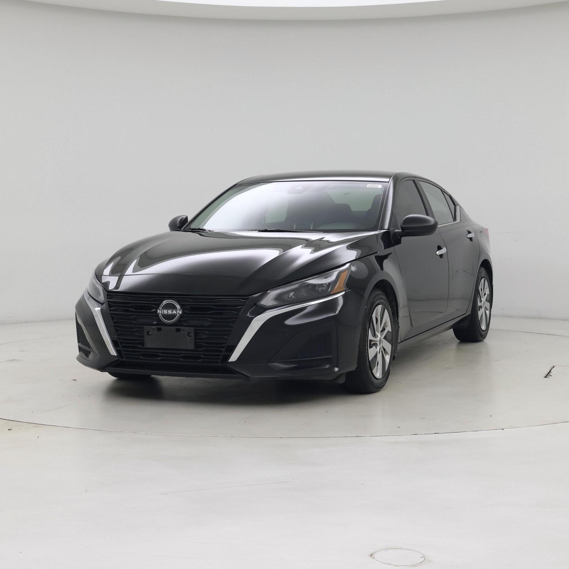 Thumbnail: 2024 Nissan Altima - 4