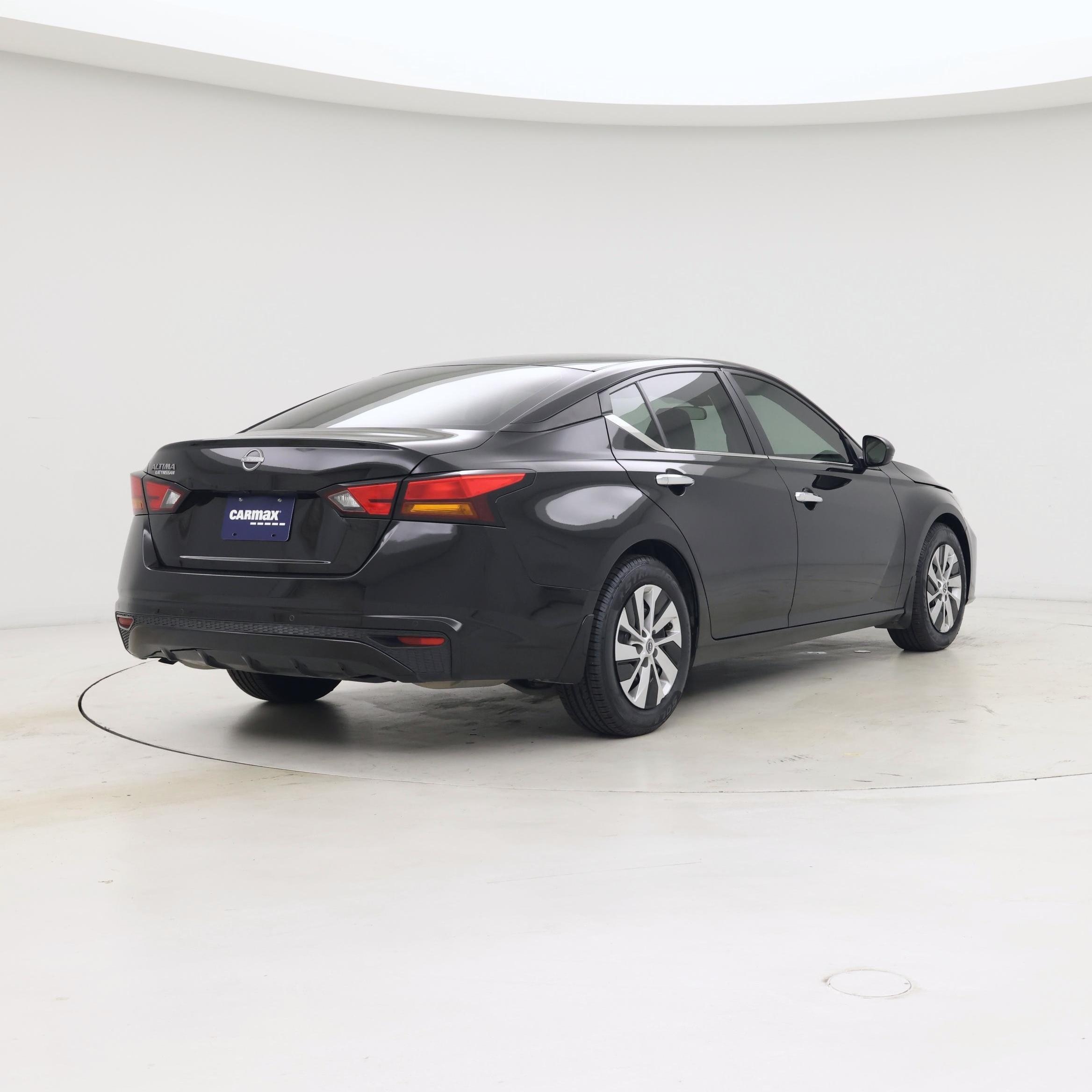 Thumbnail: 2024 Nissan Altima - 8