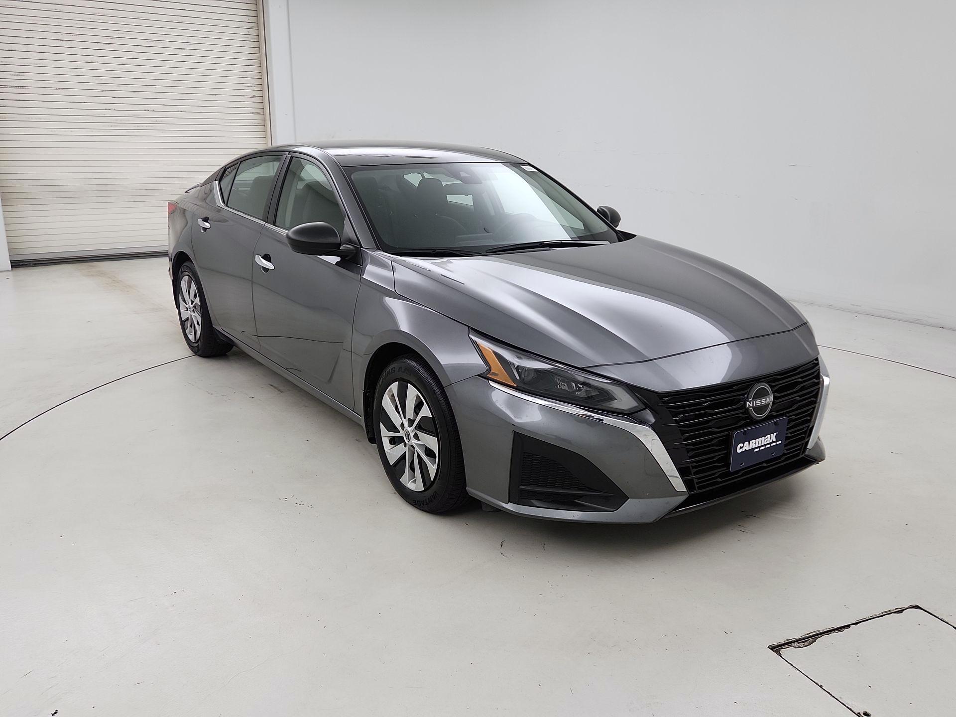 Thumbnail: 2024 Nissan Altima - 1