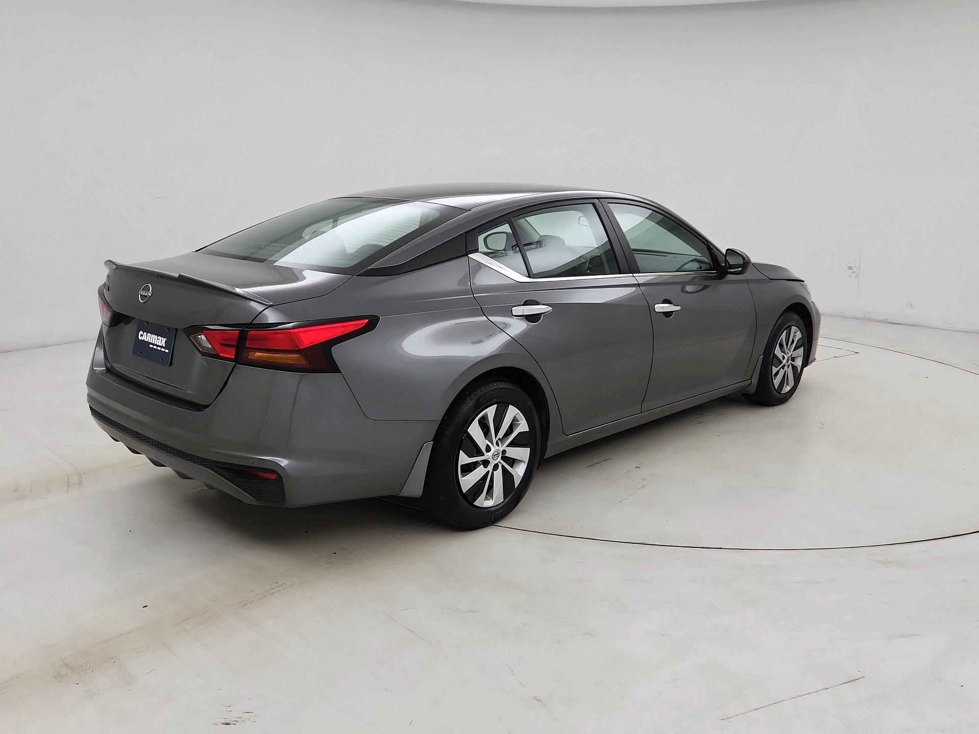 Thumbnail: 2024 Nissan Altima - 5