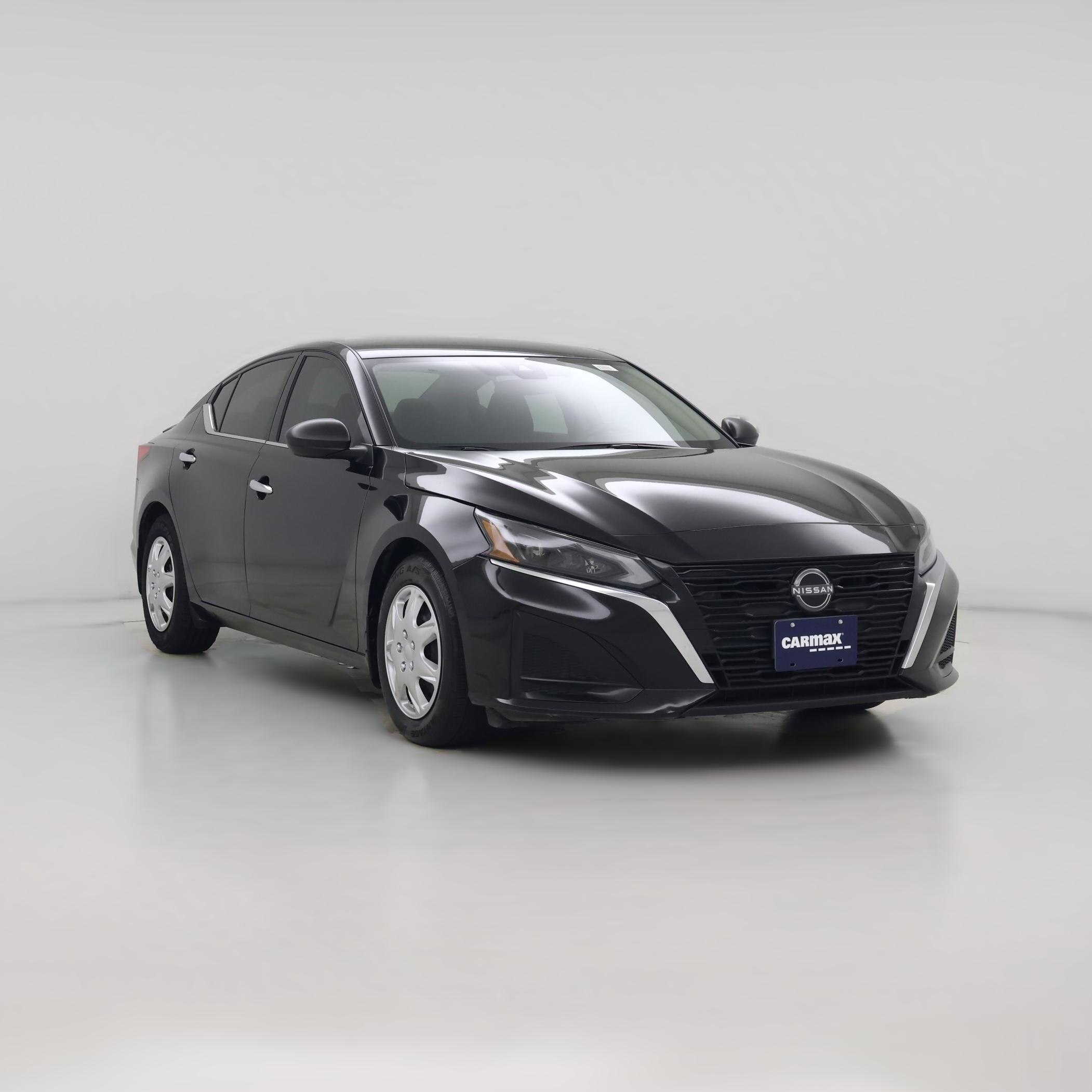 Thumbnail: 2024 Nissan Altima - 1