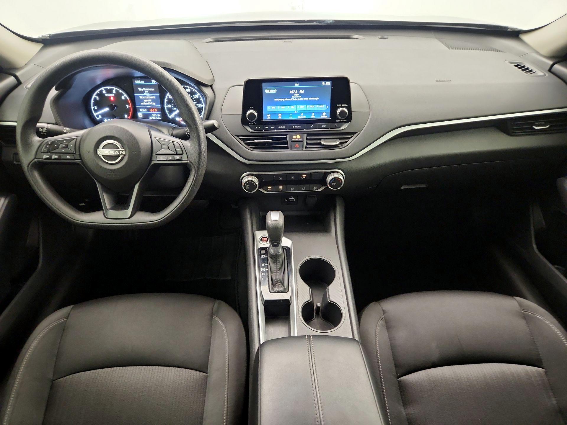 Thumbnail: 2024 Nissan Altima - 9
