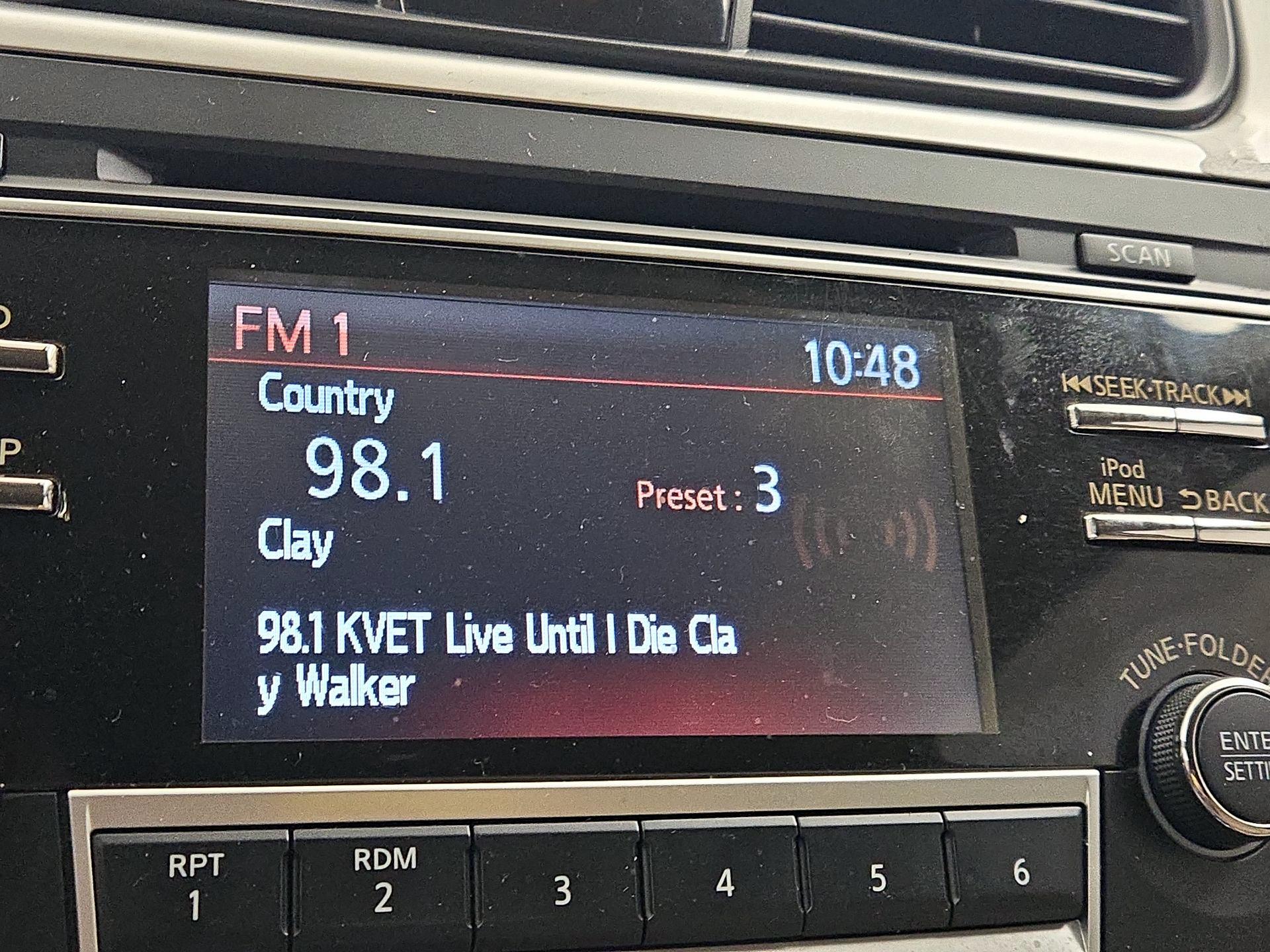 Thumbnail: 2017 Nissan Altima - 15