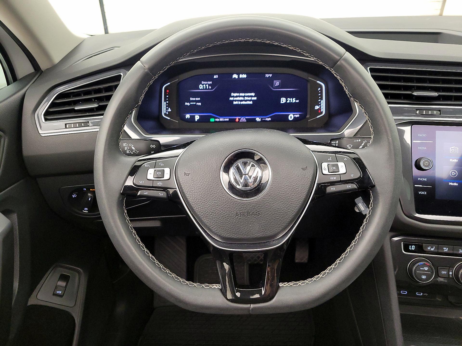 Thumbnail: 2021 Volkswagen Tiguan - 10