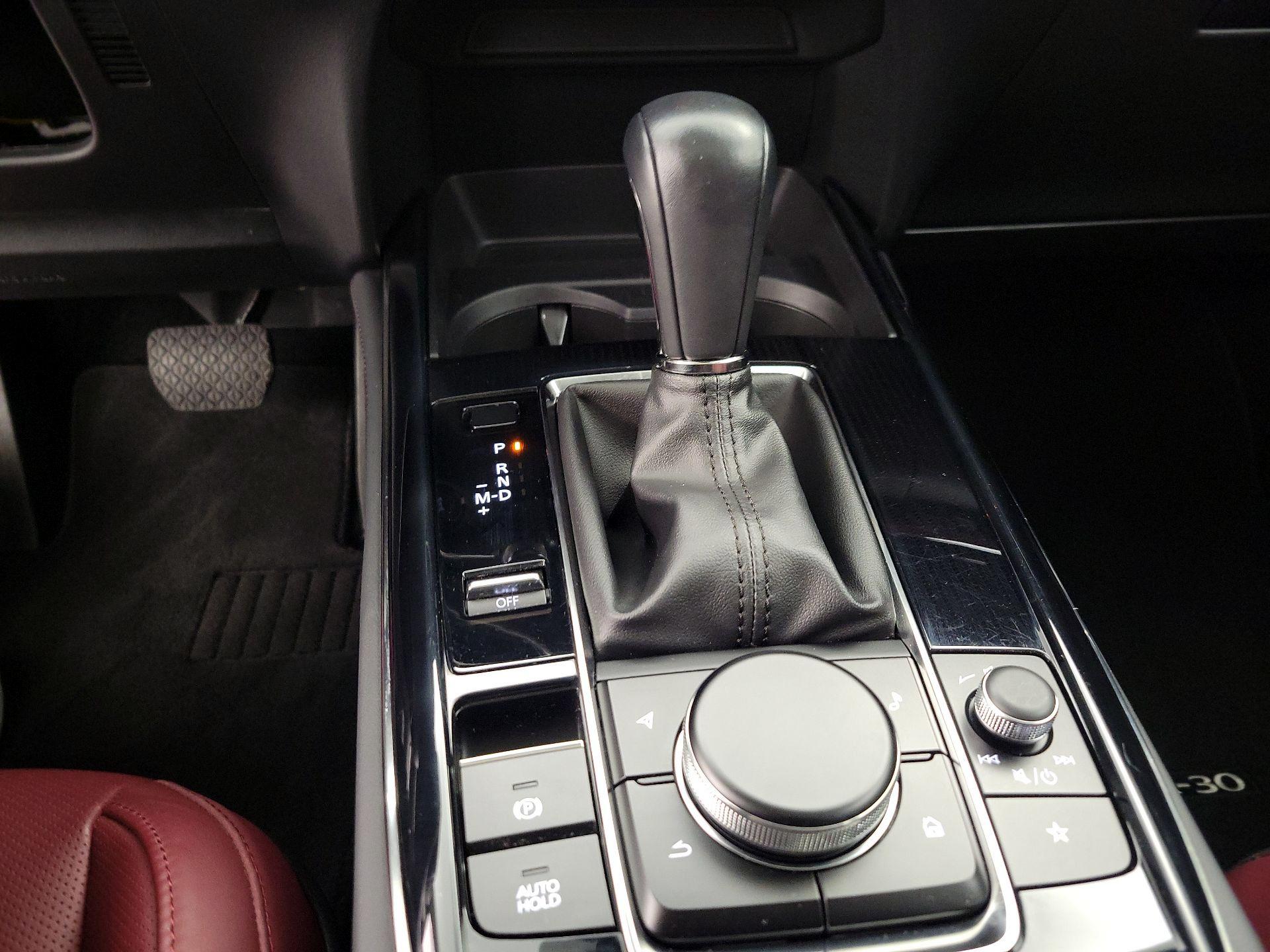 Thumbnail: 2023 Mazda CX-30 - 17