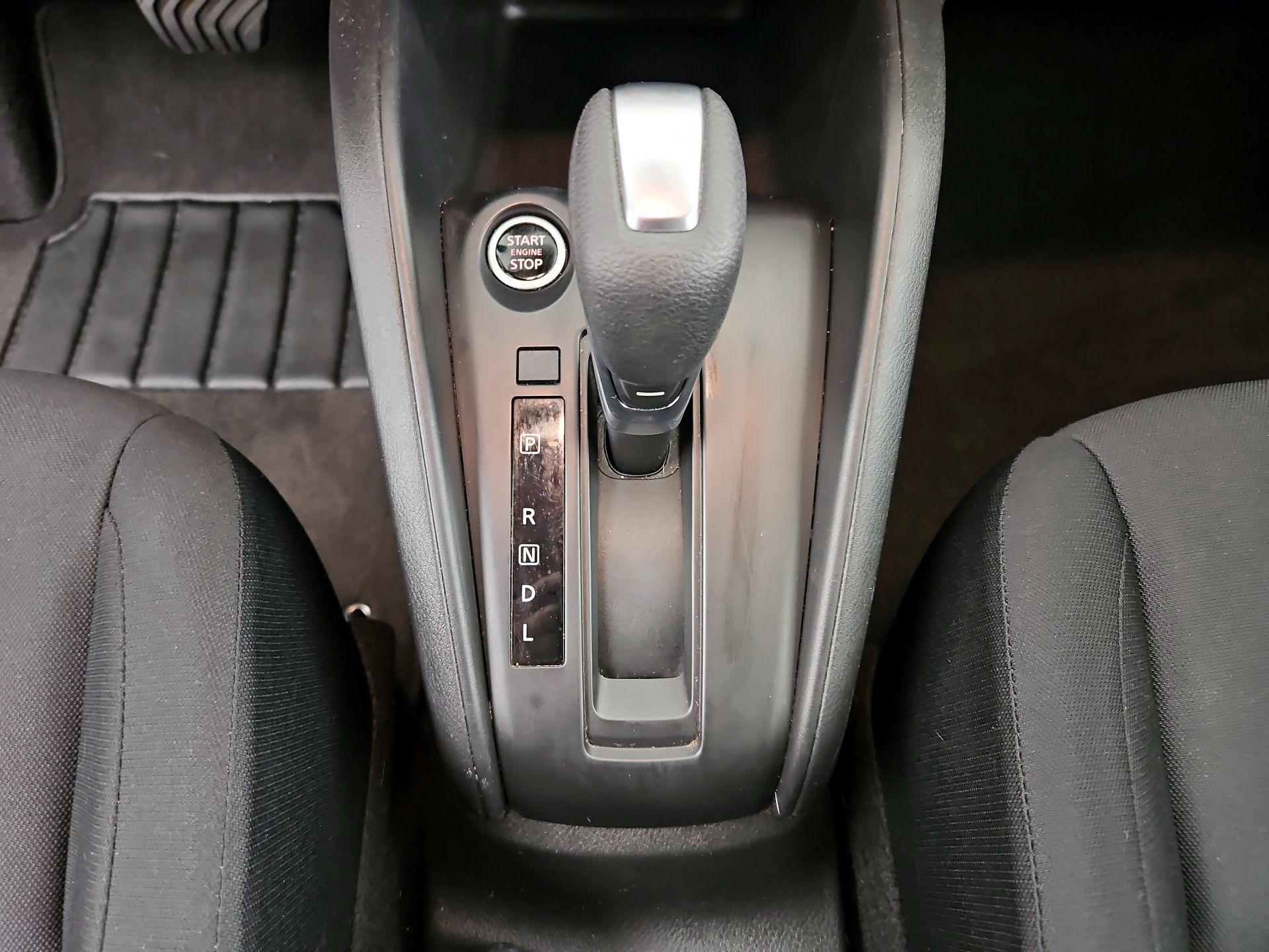 Thumbnail: 2023 Nissan Kicks - 17