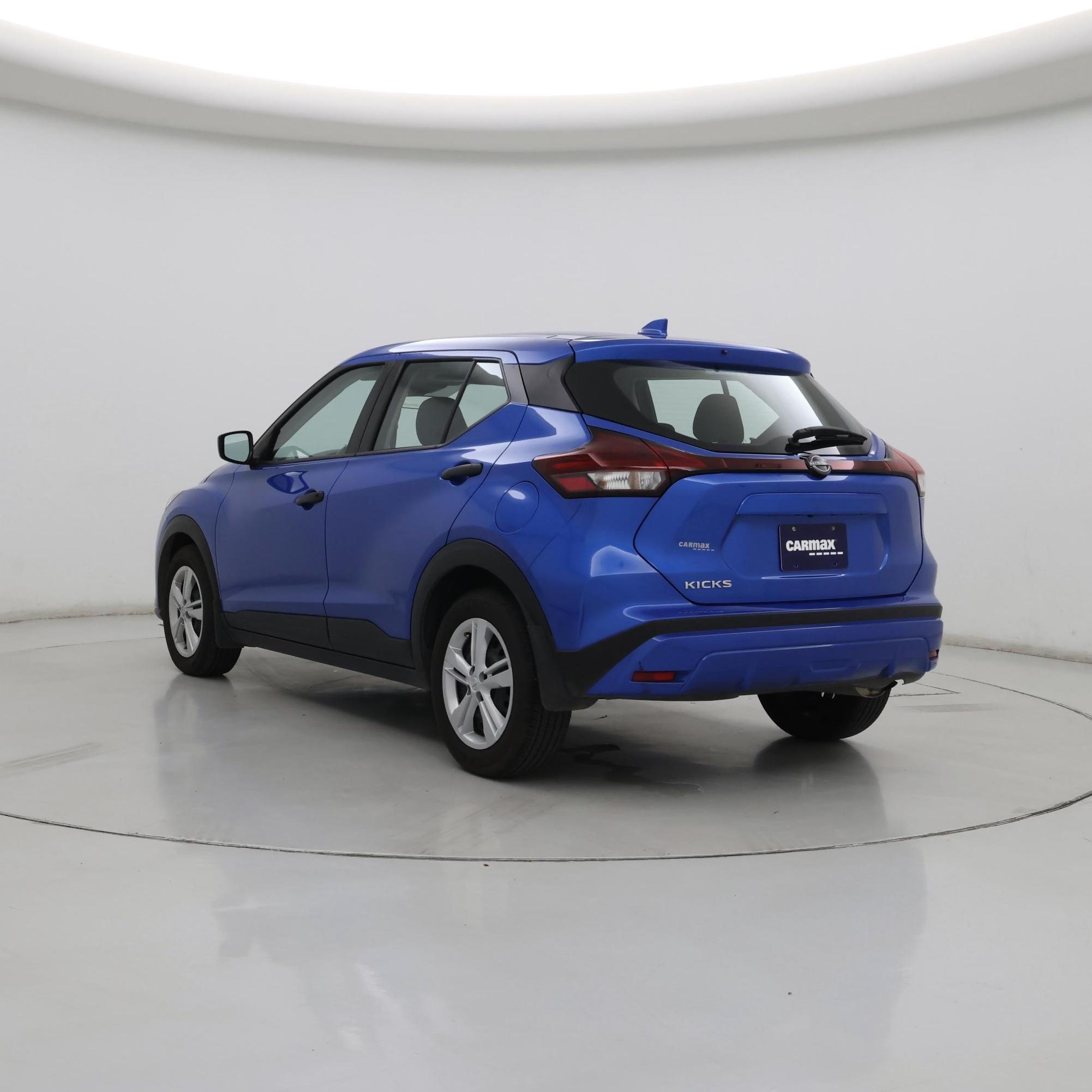 Thumbnail: 2023 Nissan Kicks - 2