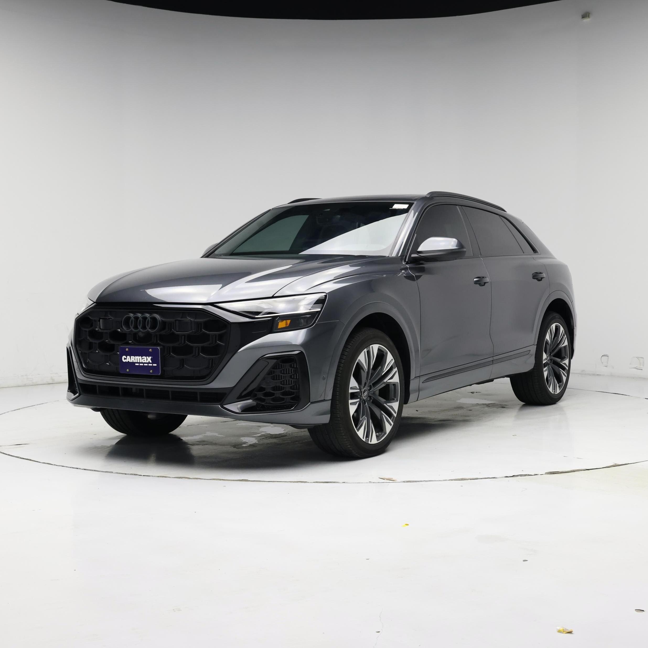 Thumbnail: 2024 Audi Q8 - 4