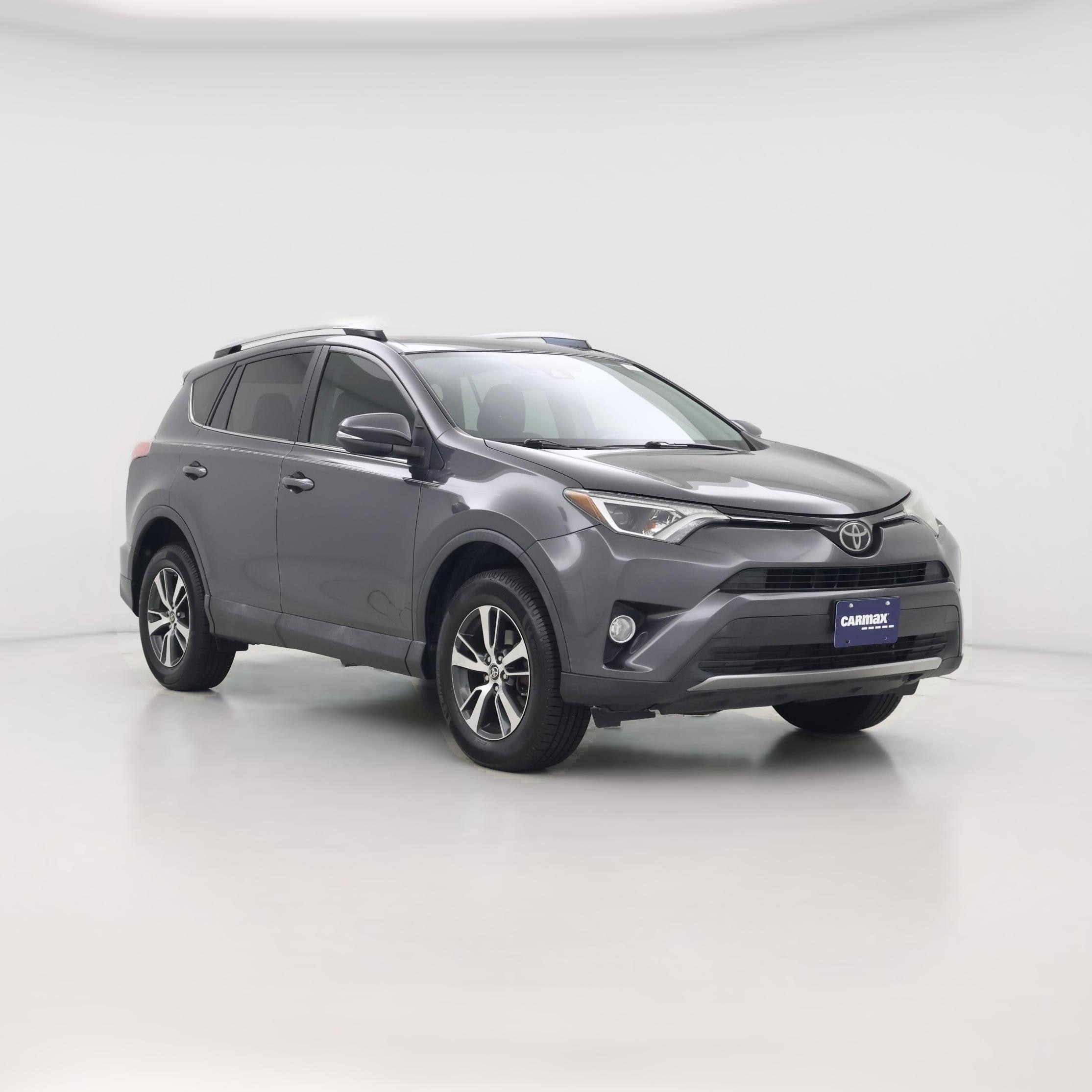 Thumbnail: 2018 Toyota RAV4 - 1