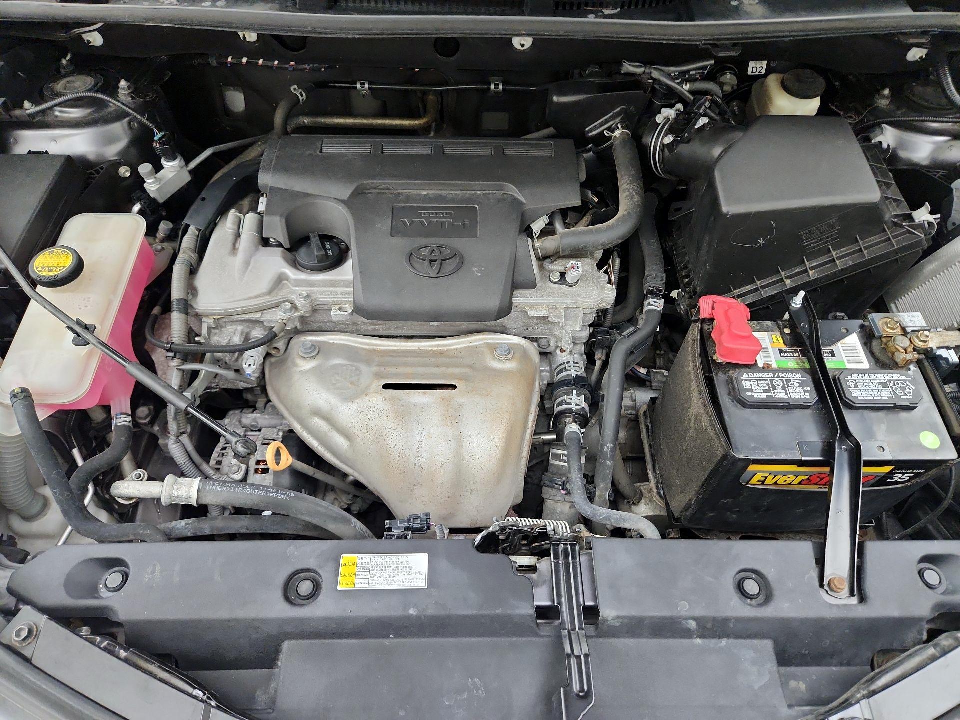 Thumbnail: 2018 Toyota RAV4 - 17
