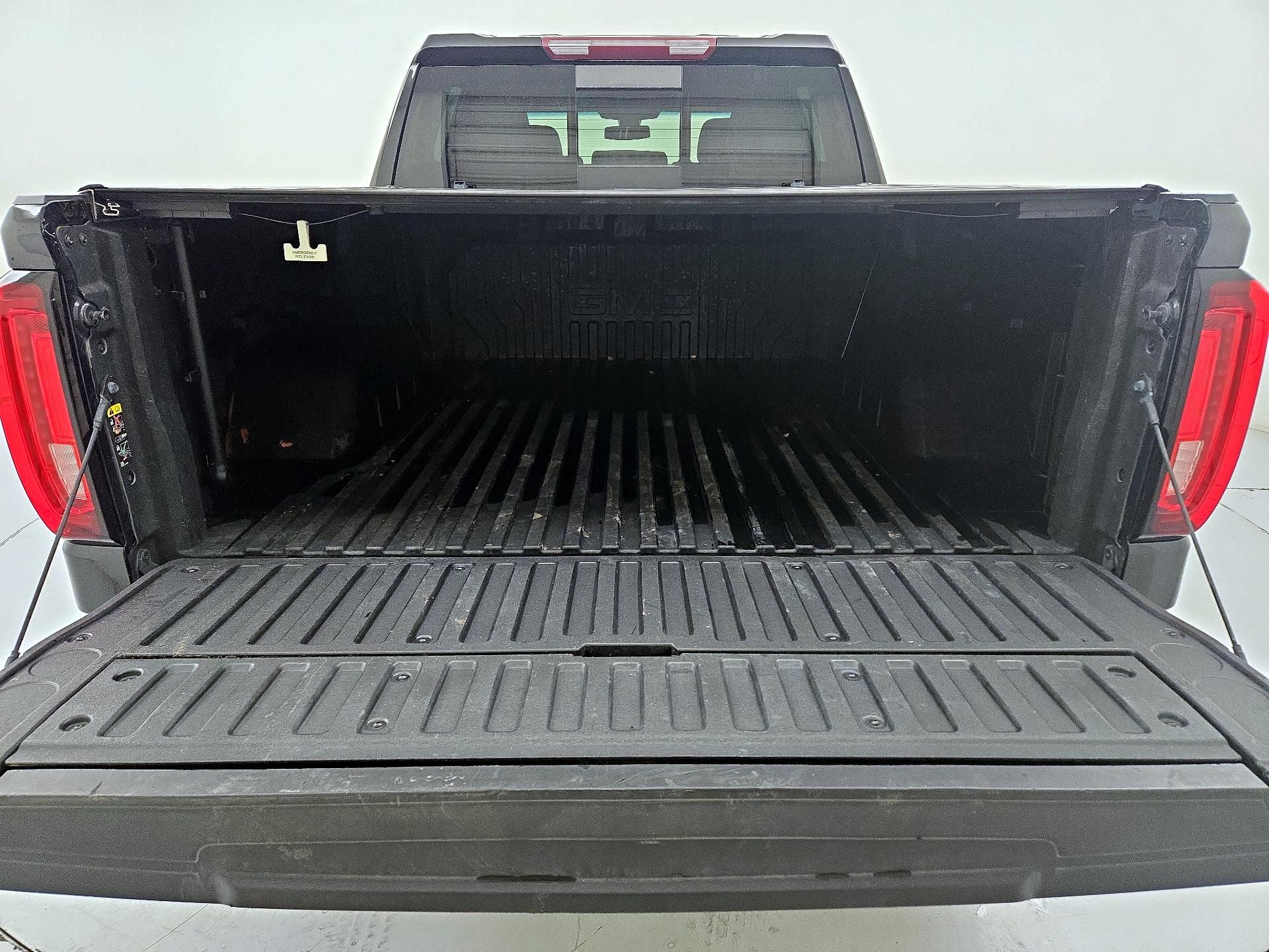 Thumbnail: 2022 GMC Sierra 1500 - 20