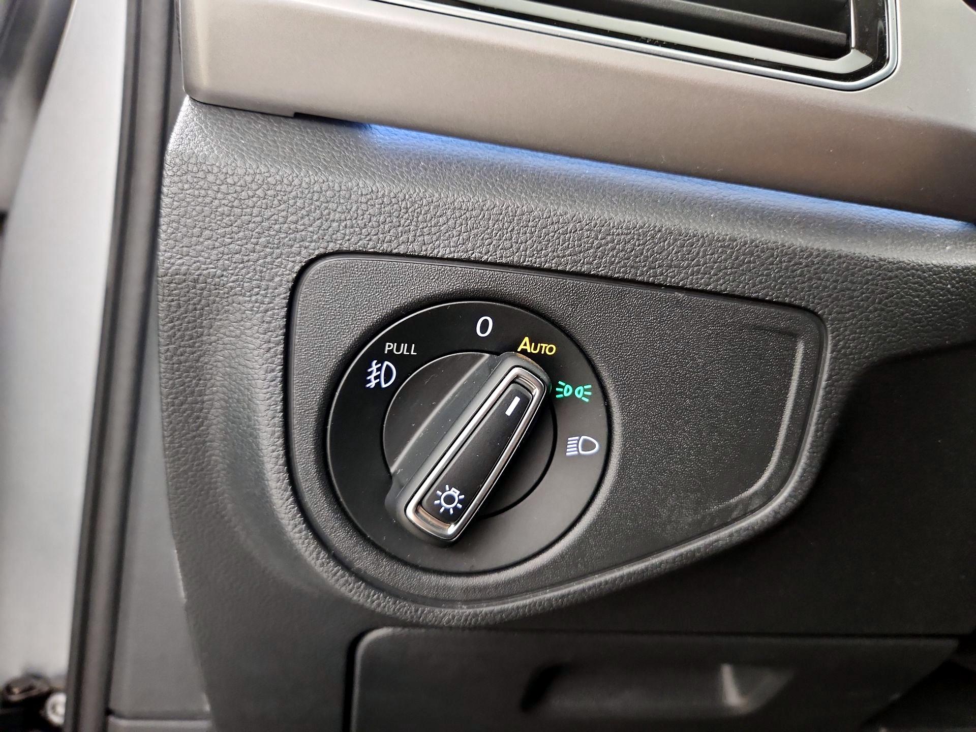 Thumbnail: 2019 Volkswagen Atlas - 13